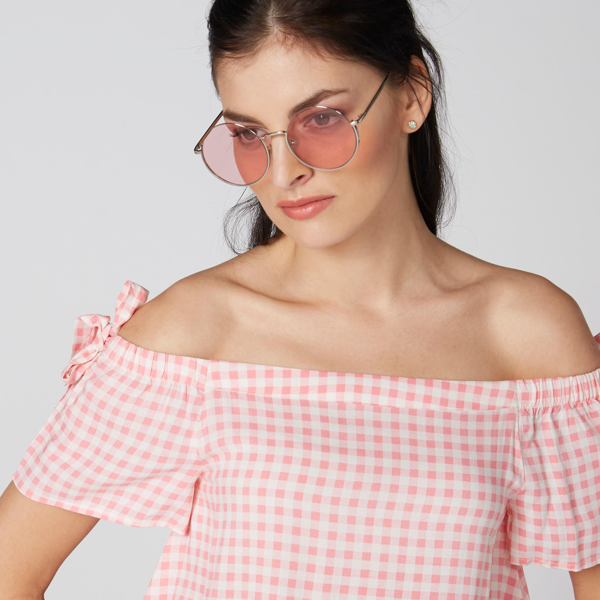 بلوزة كاروهات مكشوفة الأكتاف بأربطة-women-clothing-shirtsandblouses-blouses-image-4
