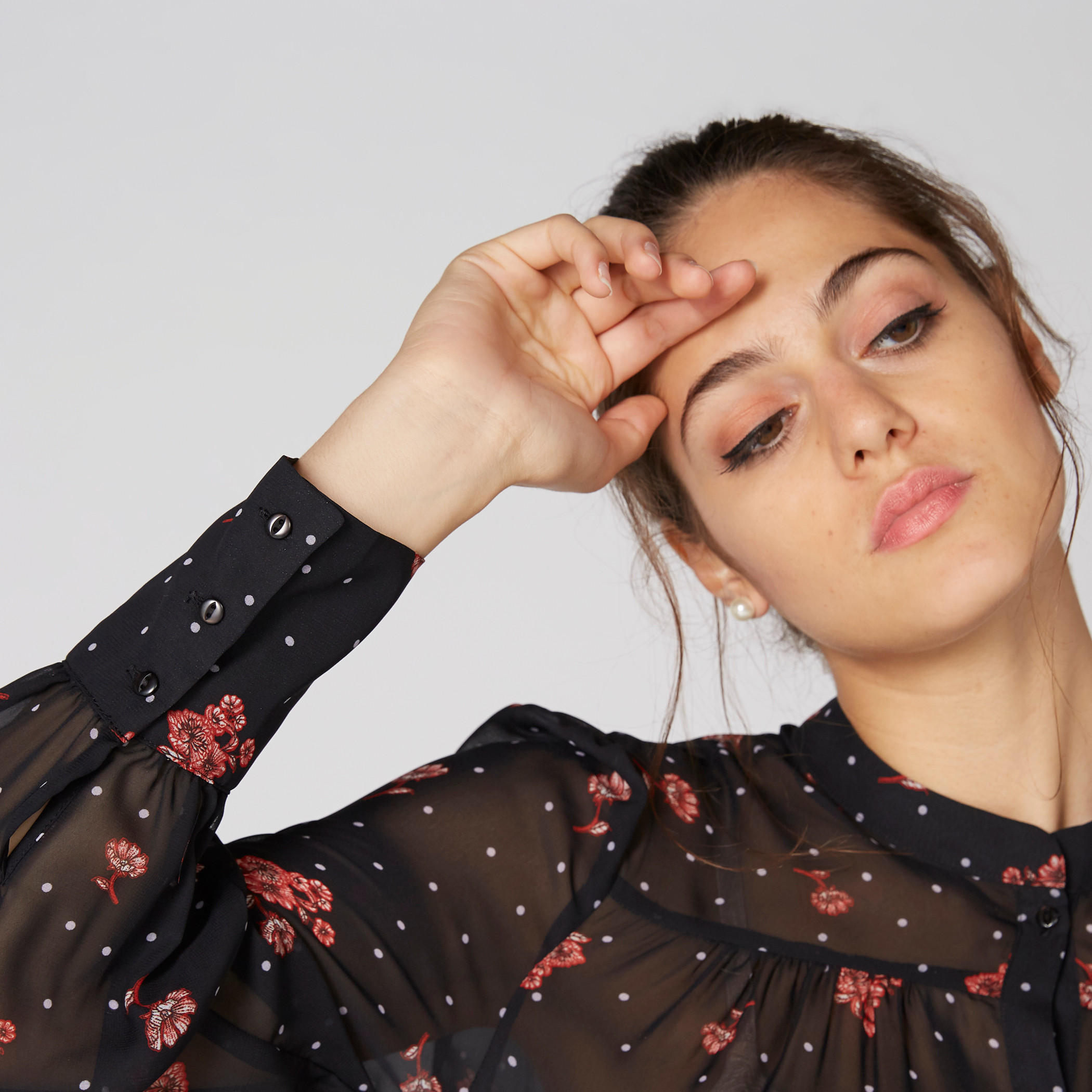 قميص بأكمام طويلة وأزرار وطبعات-women-clothing-shirtsandblouses-shirts-image-4