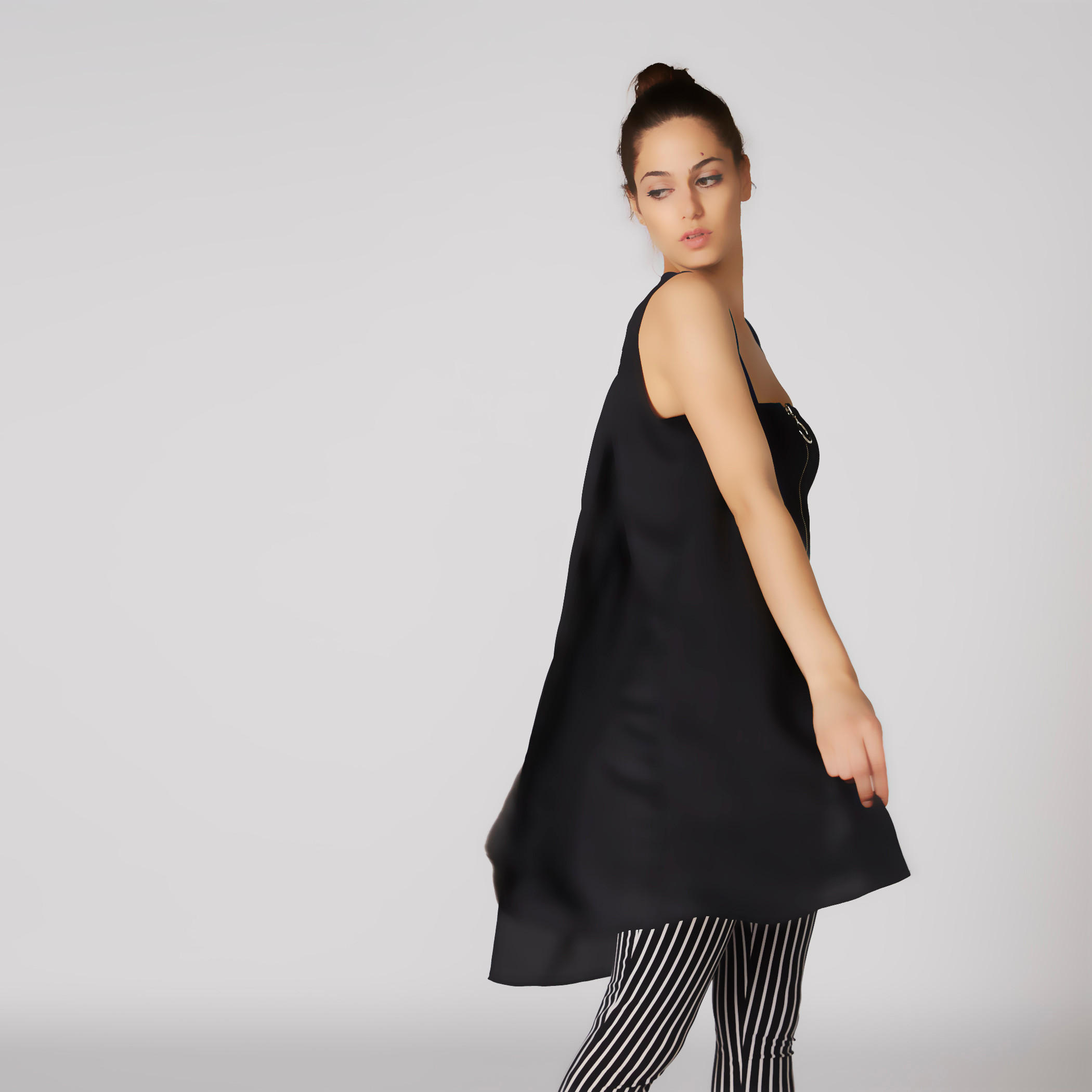 جاكيت طويل مفتوح من المقدّمة-women-winterwear-coatsandjackets-jackets-image-1