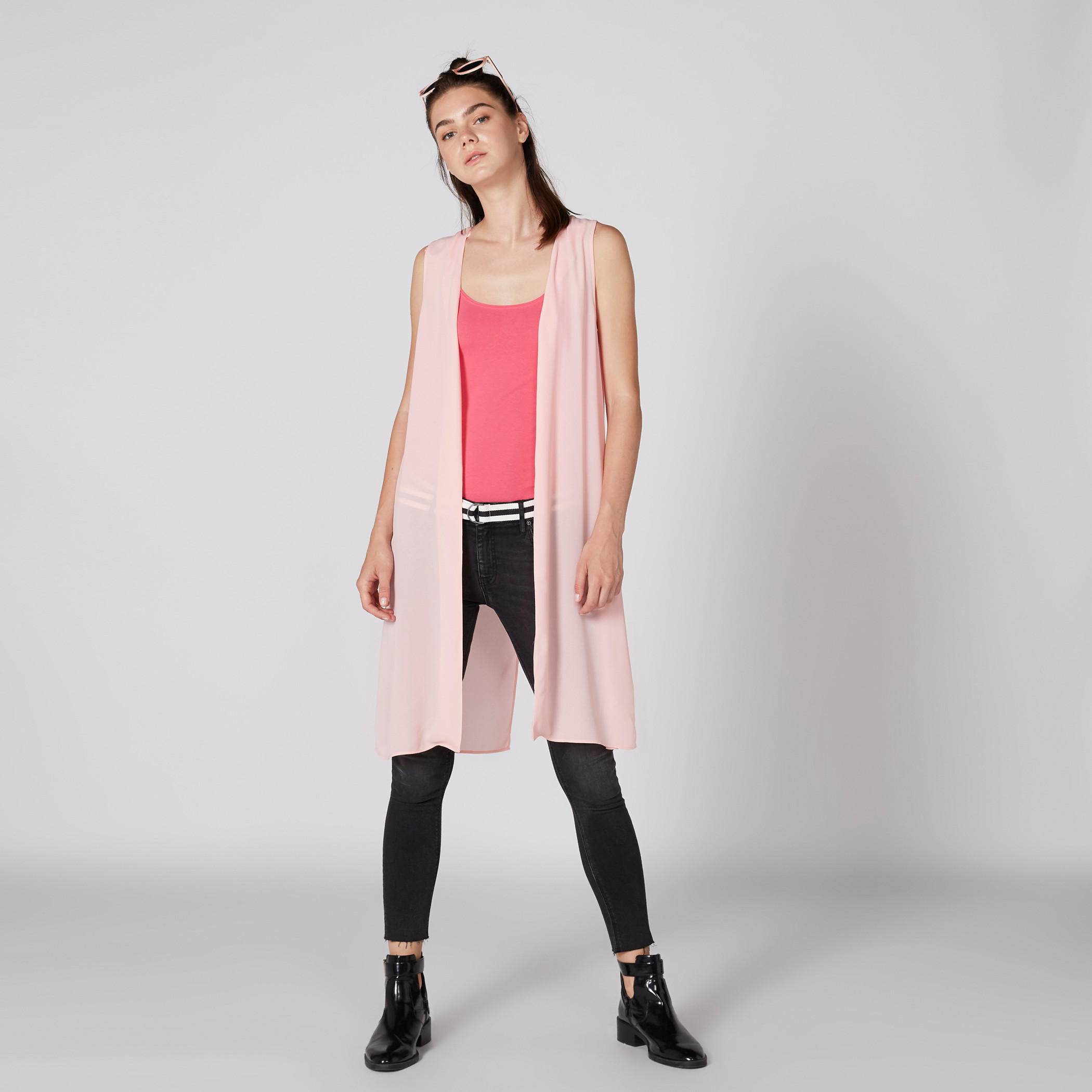سترة طبقات دون أكمام مفتوحة من الأمام-women-winterwear-cardigansandjumpers-cardigans-image-3