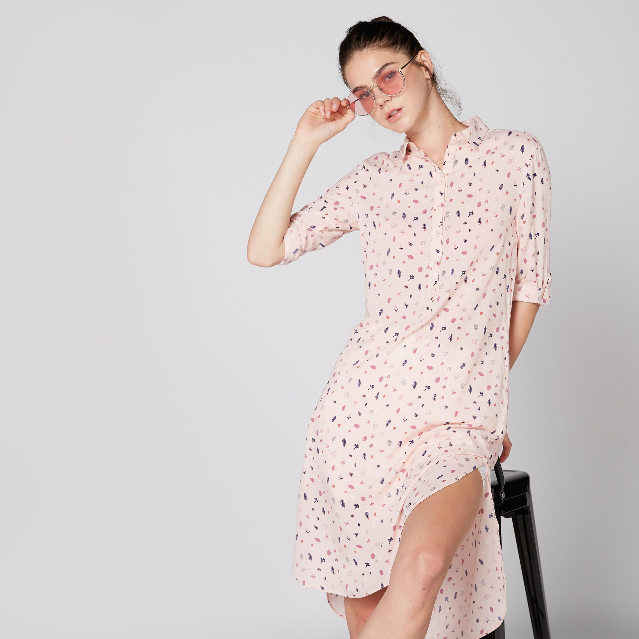 تونيك بأكمام طويلة وفتحات جانبية وطبعات-women-clothing-shirtsandblouses-blouses-image-1
