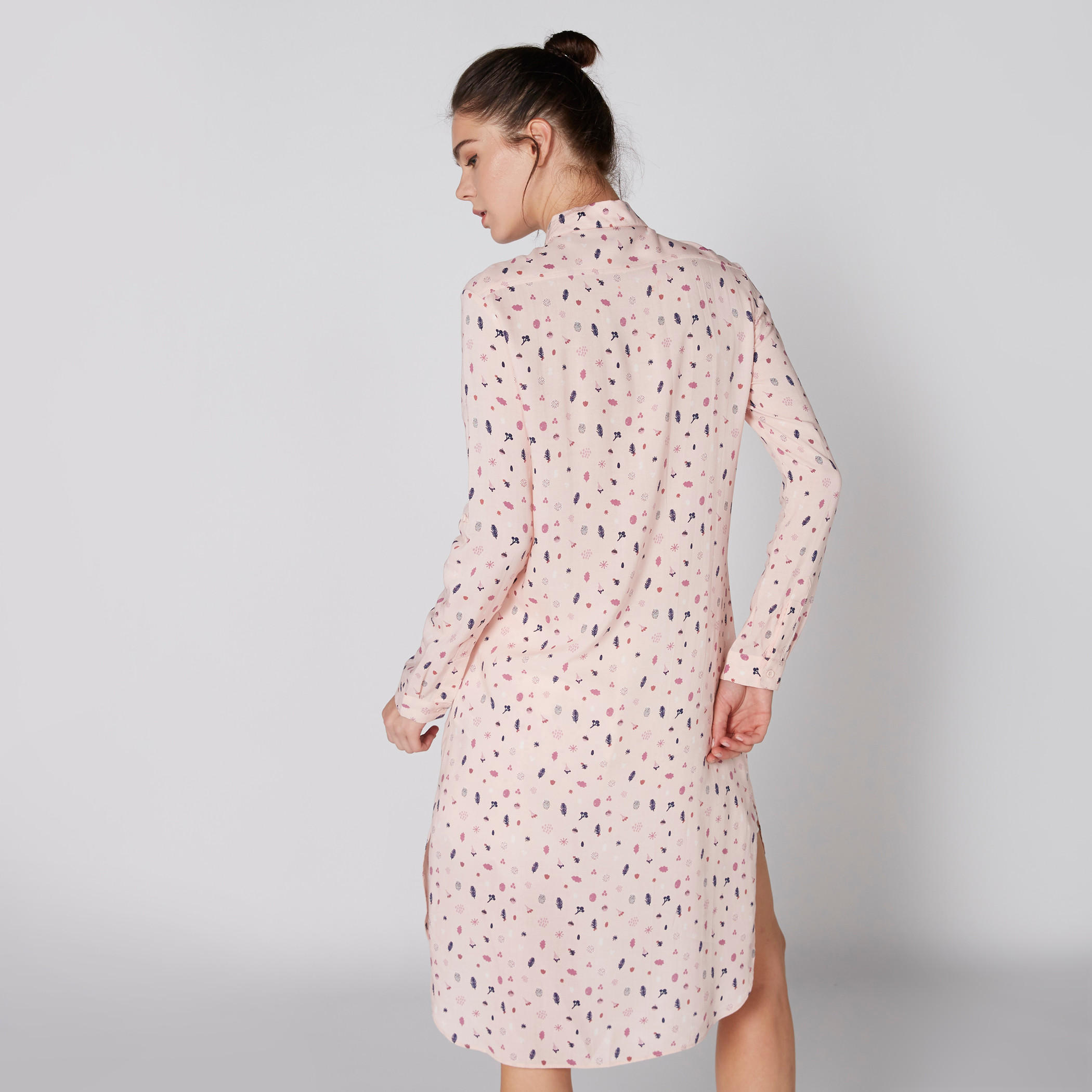 تونيك بأكمام طويلة وفتحات جانبية وطبعات-women-clothing-shirtsandblouses-blouses-image-2