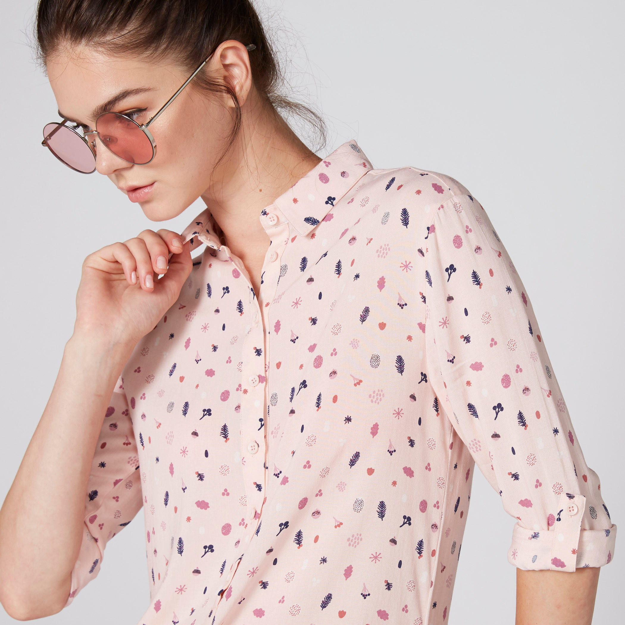 تونيك بأكمام طويلة وفتحات جانبية وطبعات-women-clothing-shirtsandblouses-blouses-image-5