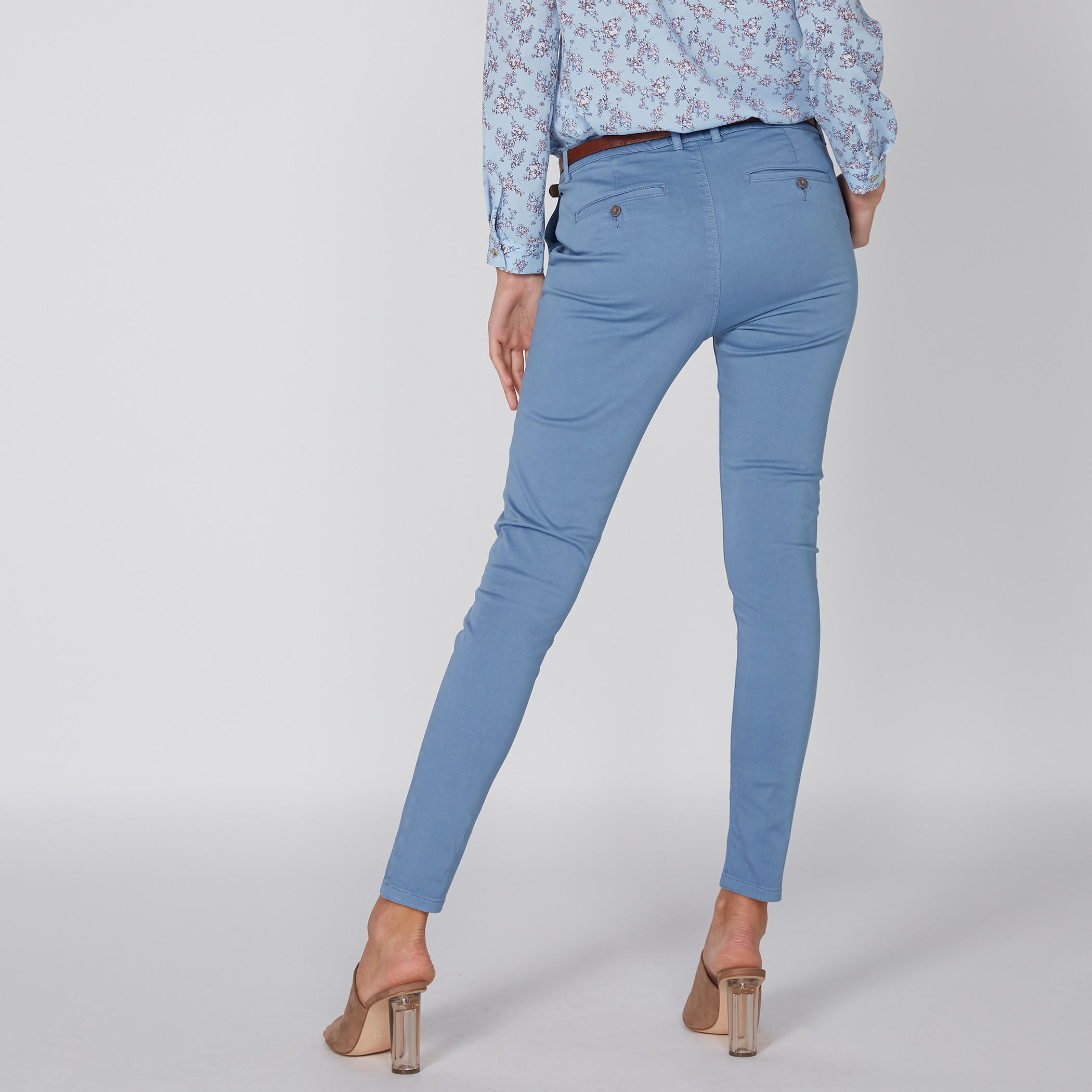 بنطال شينو طويل بقصّة ضيقة-women-clothing-bottoms-trousers-image-5