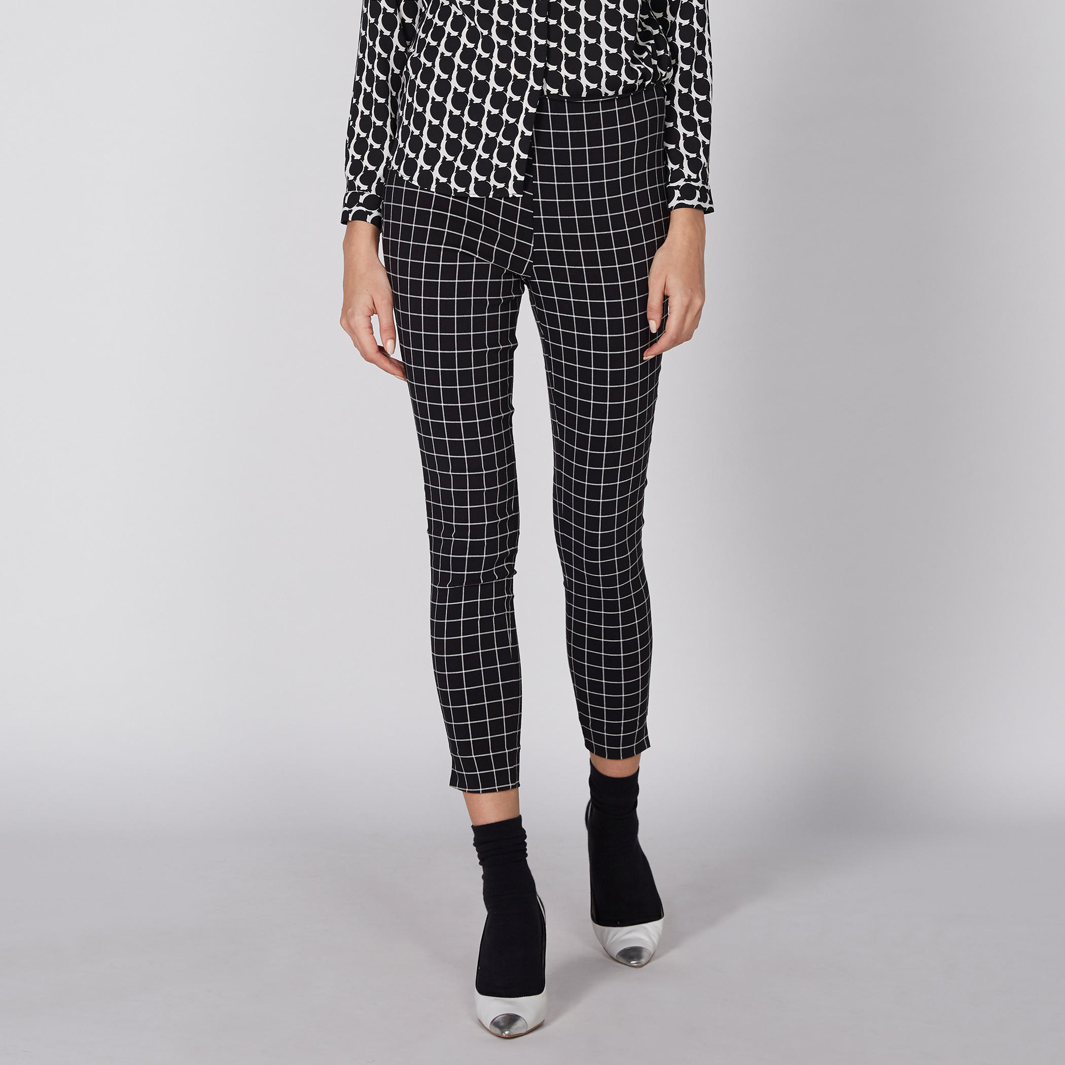 Chequered Full Length Pants with Zip Closure-women-clothing-bottoms-trousers-image-1