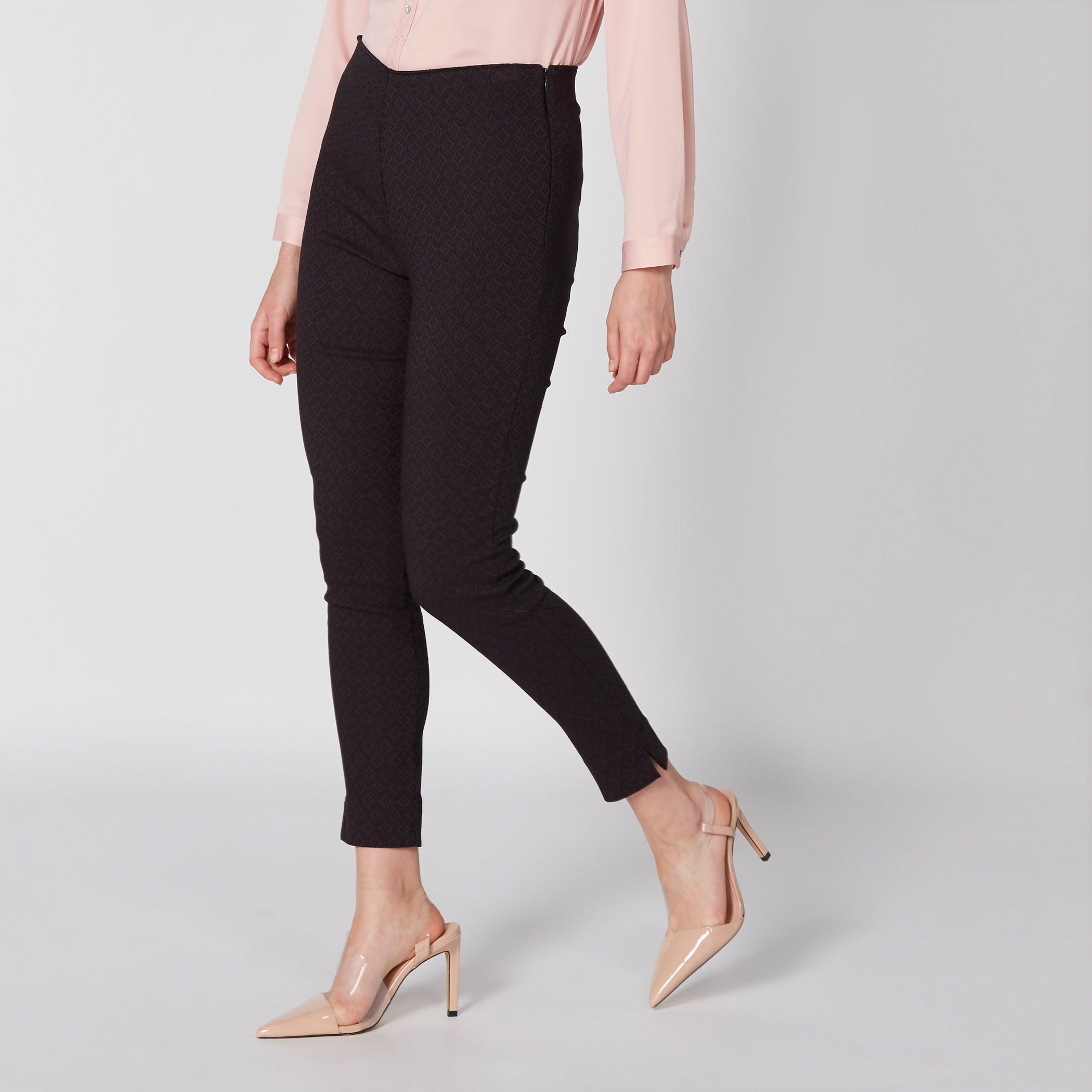 بنطال طويل بارز الملمس بسحاب إغلاق وفتحة على الكاحل-women-clothing-bottoms-trousers-image-4