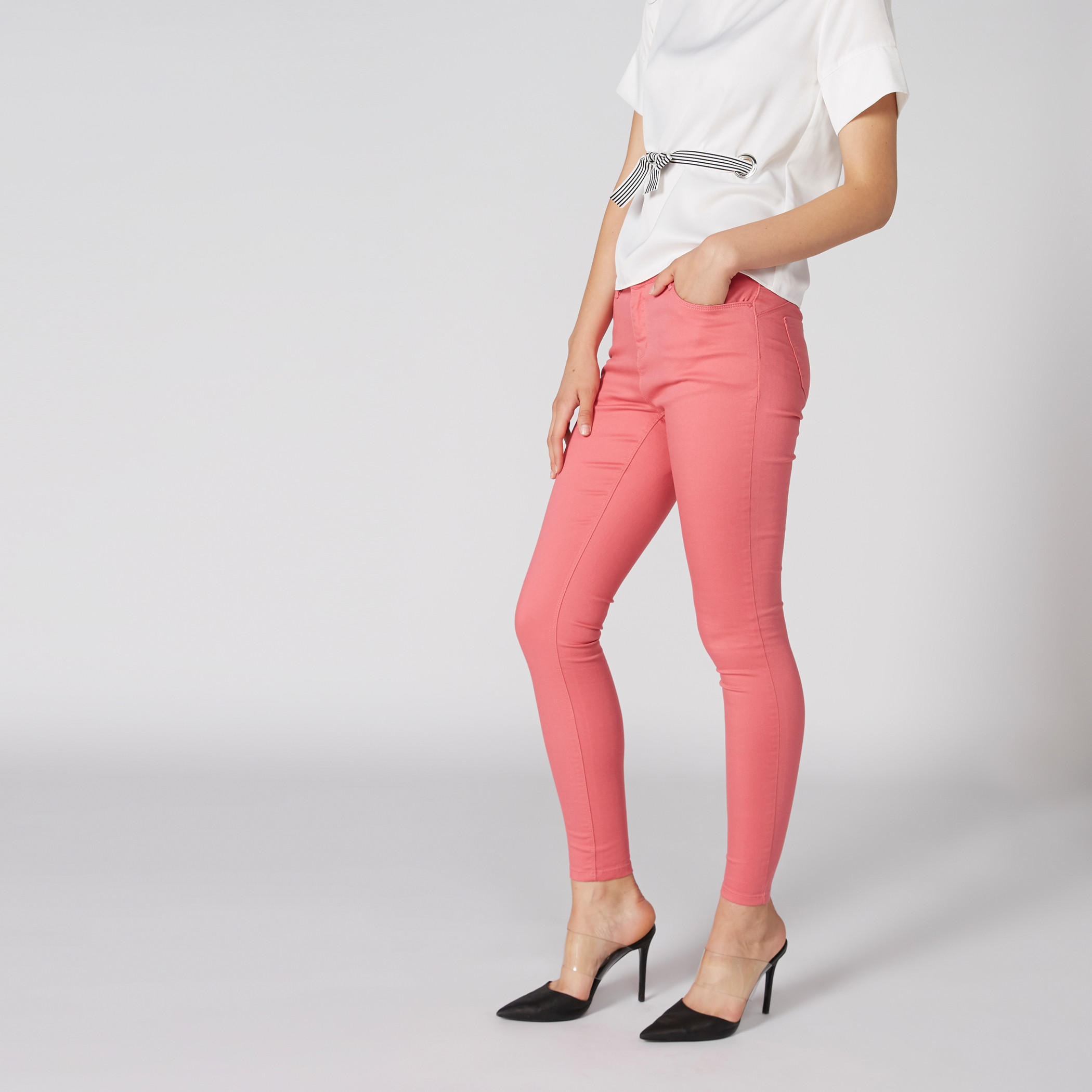 بنطال شينو طويل بزر إغلاق وجيوب-women-clothing-bottoms-trousers-image-4