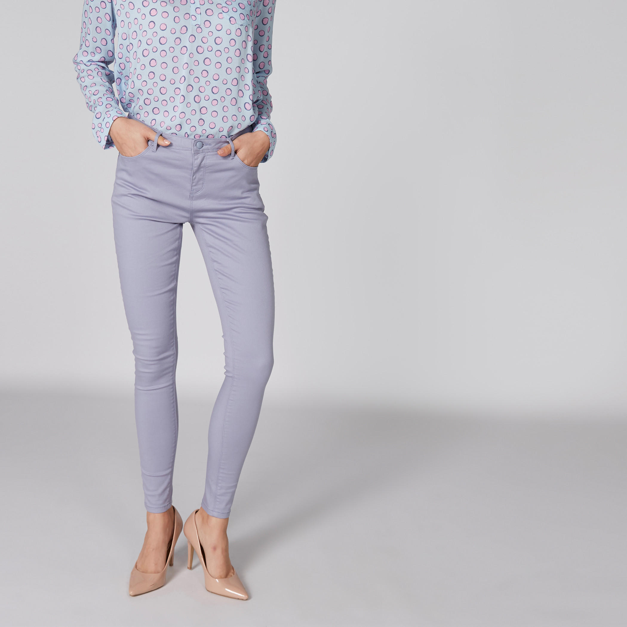 بنطال طويل بزر إغلاق وجيوب-women-clothing-bottoms-trousers-image-3
