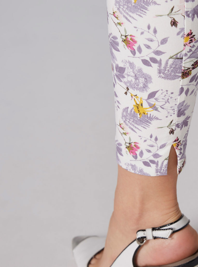 بنطال قصير بقصّة ضيّقة وفتحة وطبعات أزهار-women-clothing-bottoms-leggings-image-4