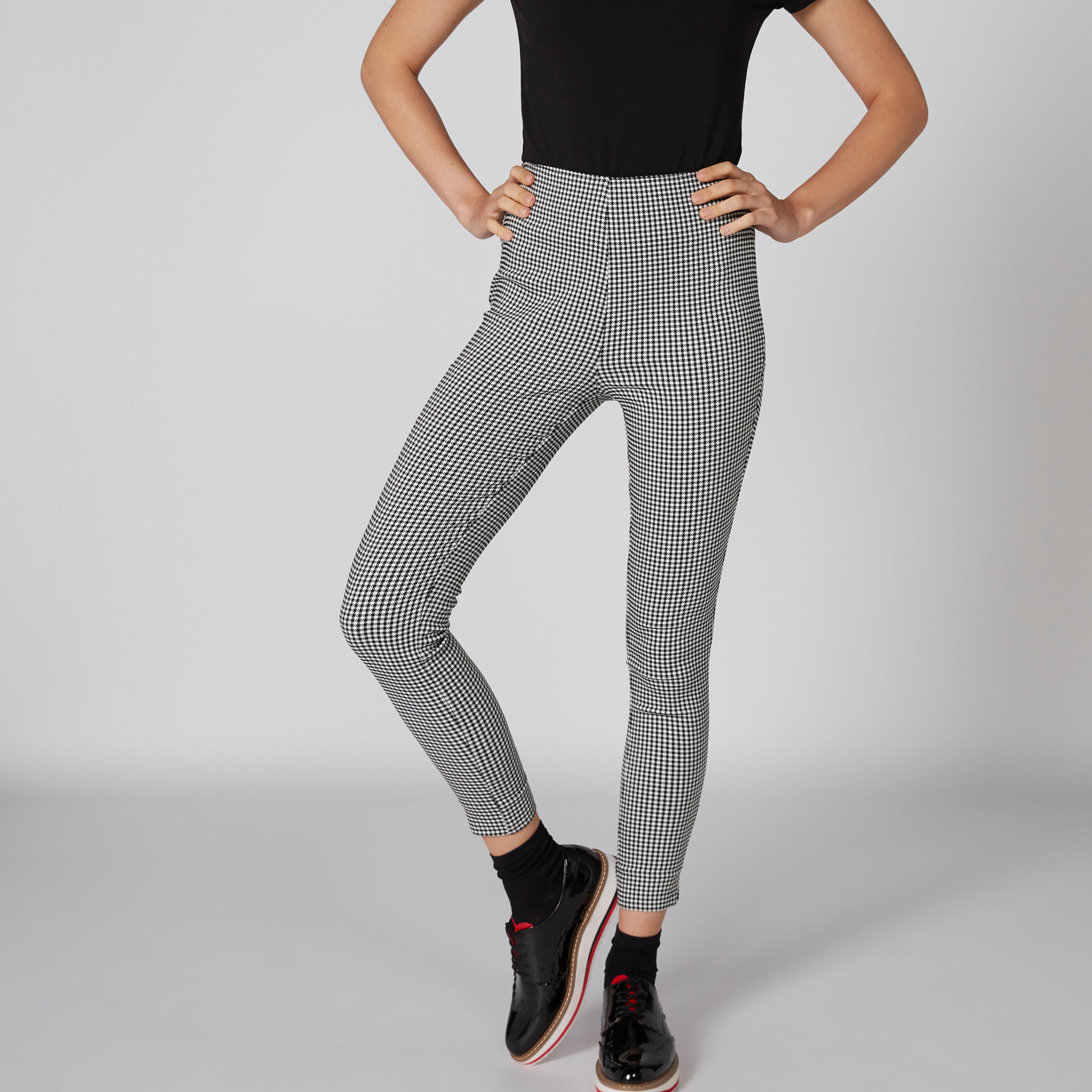 بنطال طويل كاروهات بقصّة ضيّقة وسحاب إغلاق وفتحة-women-clothing-bottoms-leggings-image-3