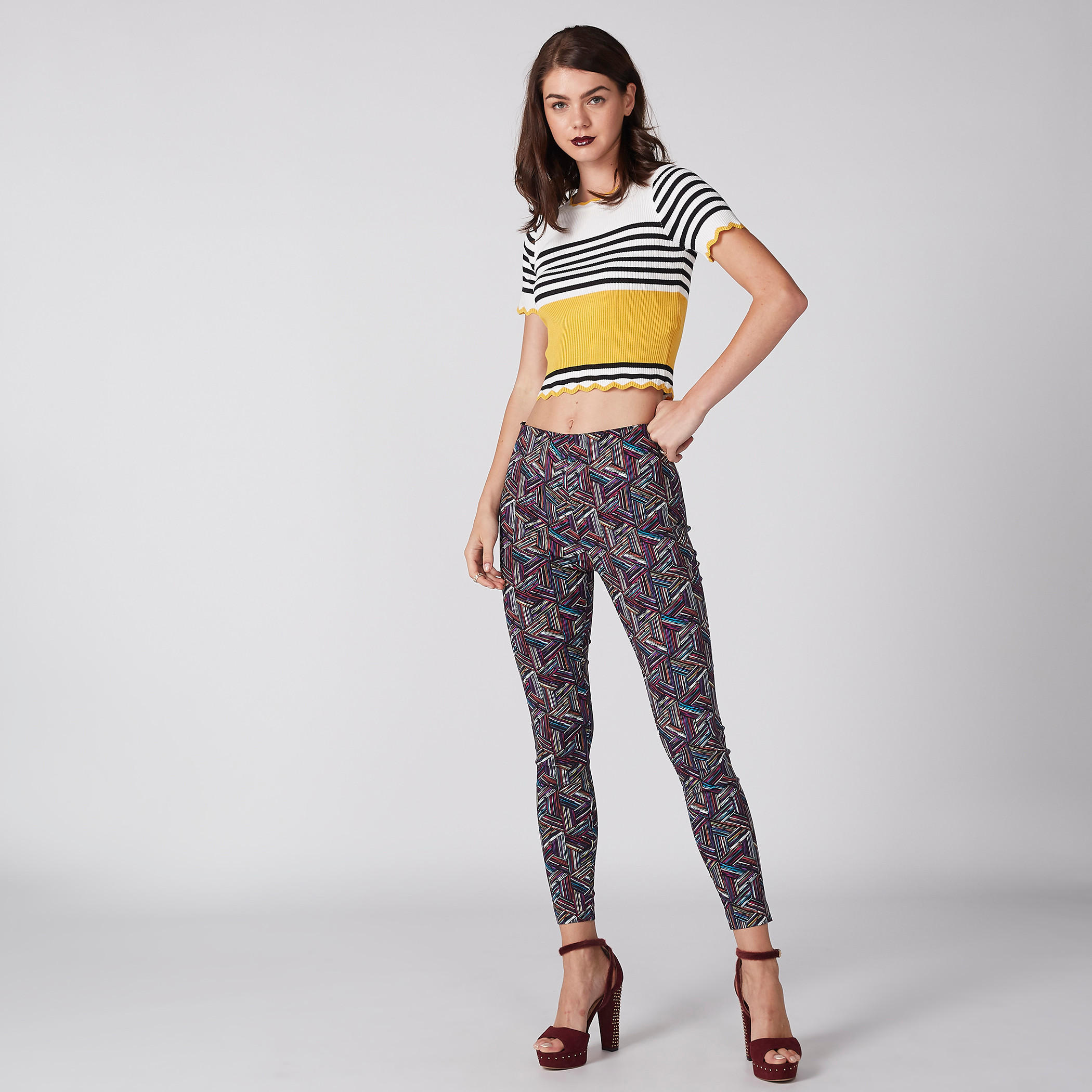 ليقنز بطبعات وخصر مطاطي-women-clothing-bottoms-leggings-image-1