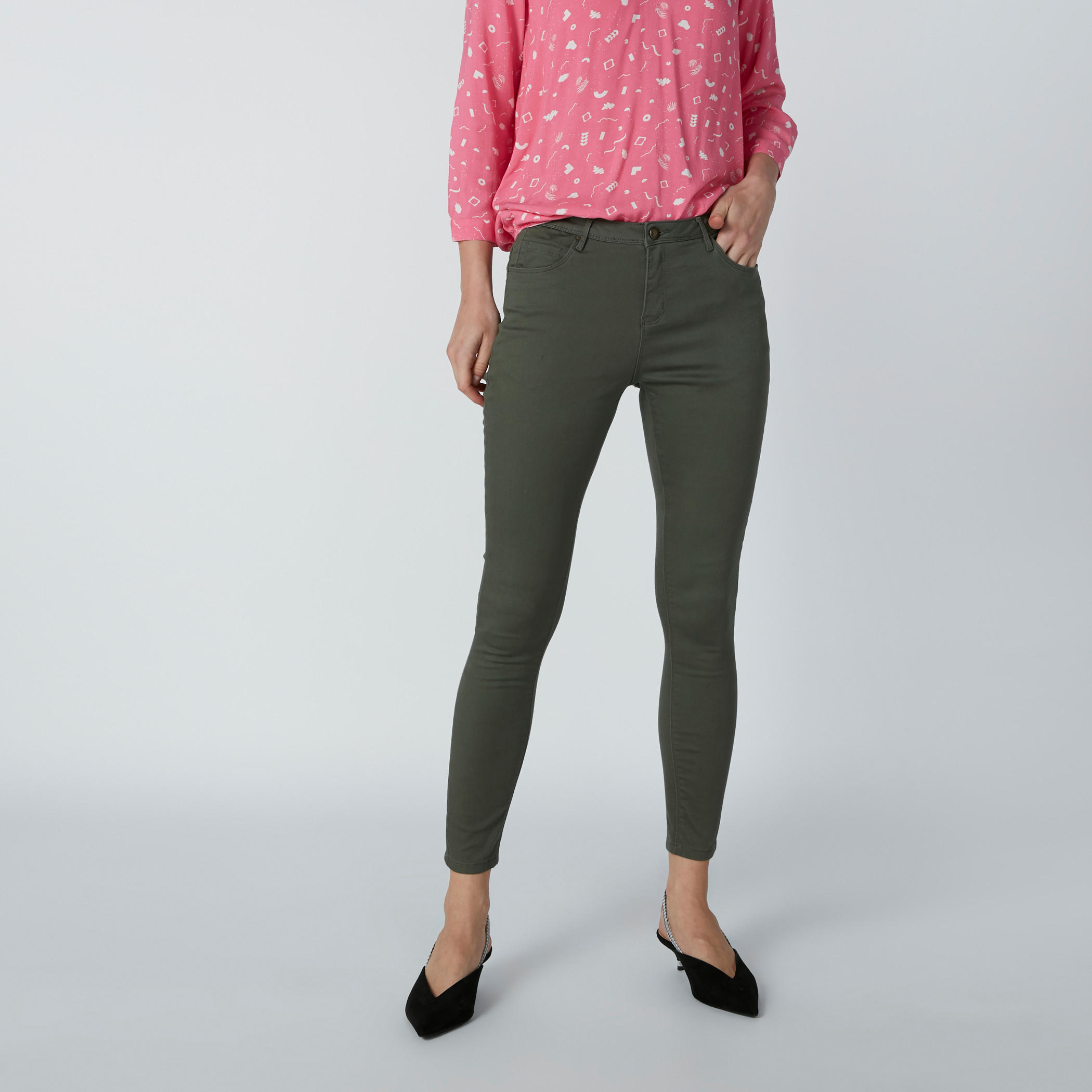 بنطال جينز بجيوب وعروات حزام-women-clothing-bottoms-jeans-image-1