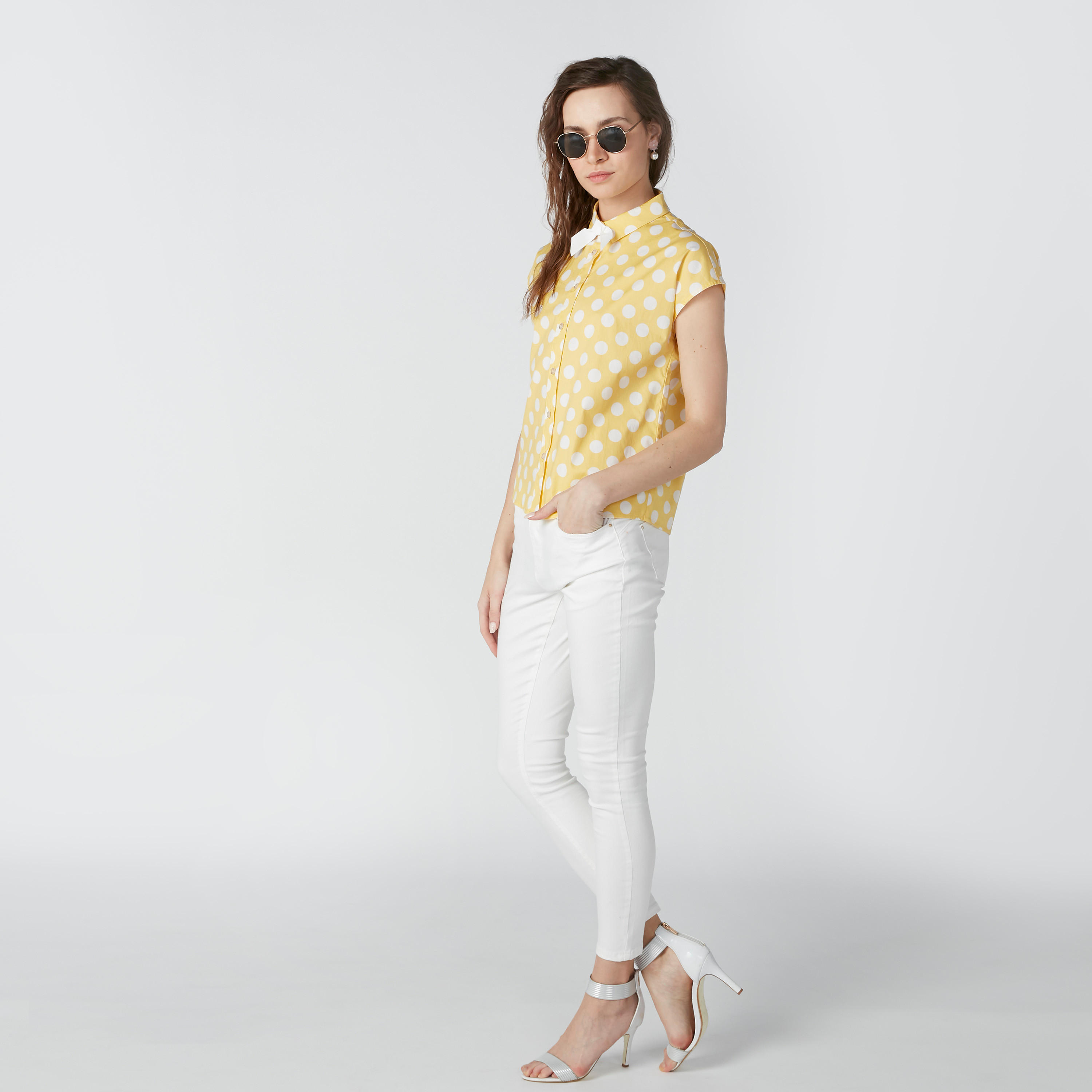 بنطال شينو بخصر متوسط الارتفاع وجيوب-women-clothing-bottoms-trousers-image-16