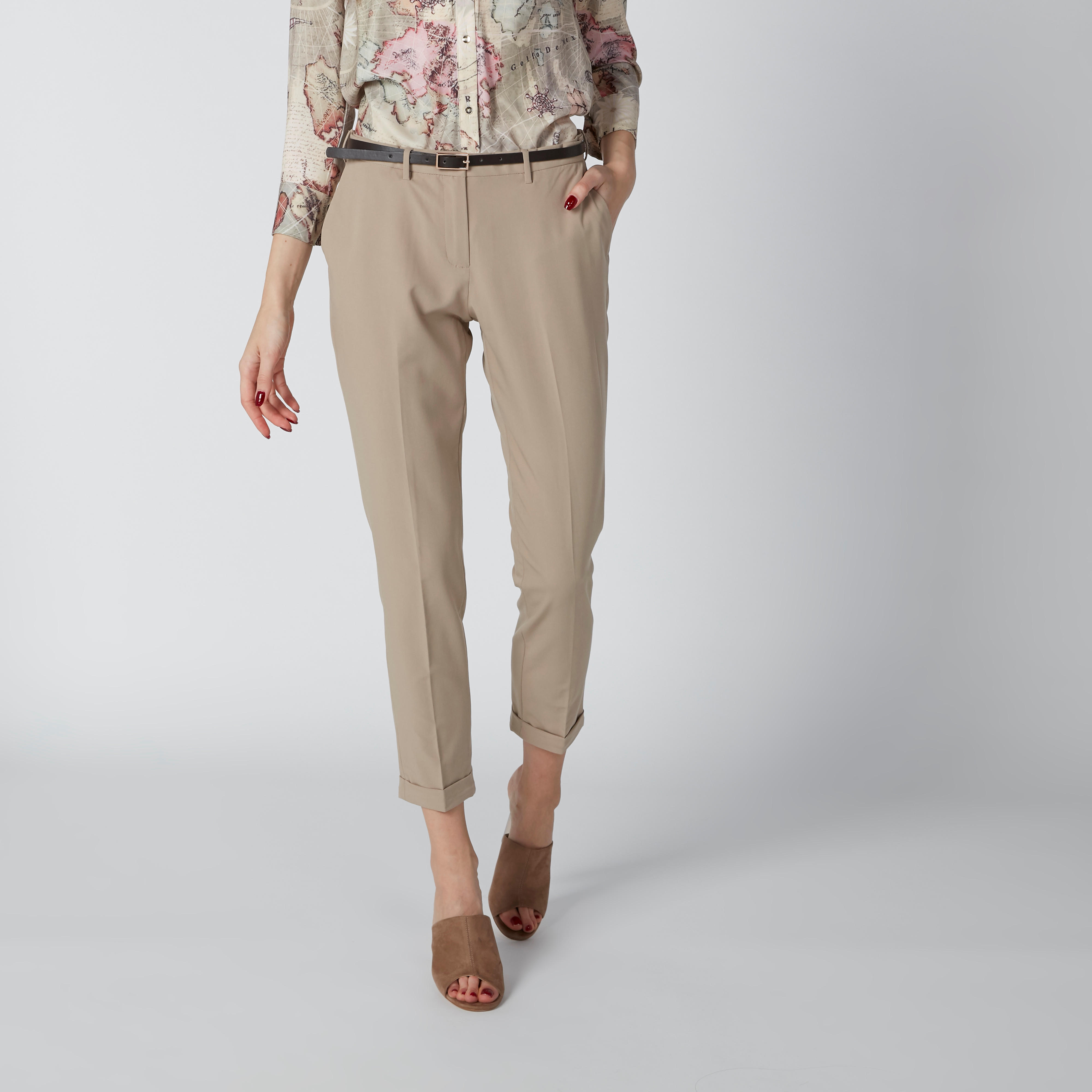 بنطال طويل بقصّة سليم وخصر مرن وجيوب-women-clothing-bottoms-trousers-image-3