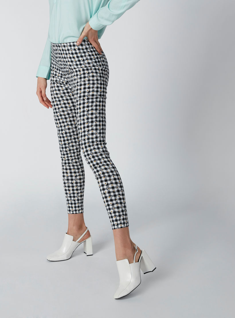 بنطال ليقنز بقصّة سكيني وخصر مطّاطي وطبعات-women-clothing-bottoms-leggings-image-4