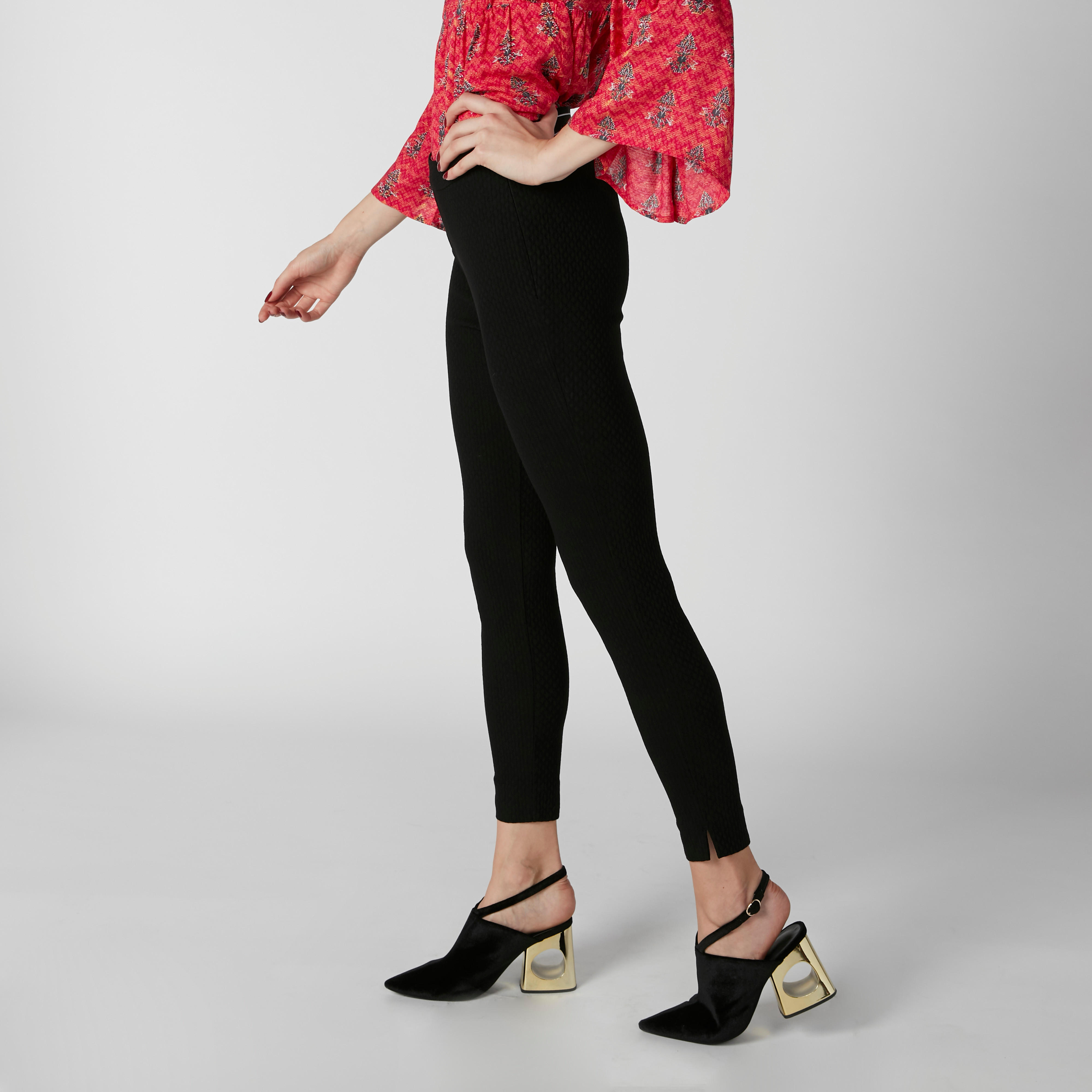 Textured Mid-Rise Pants in Skinny Fit with Elasticised Waistband-women-clothing-bottoms-trousers-image-4