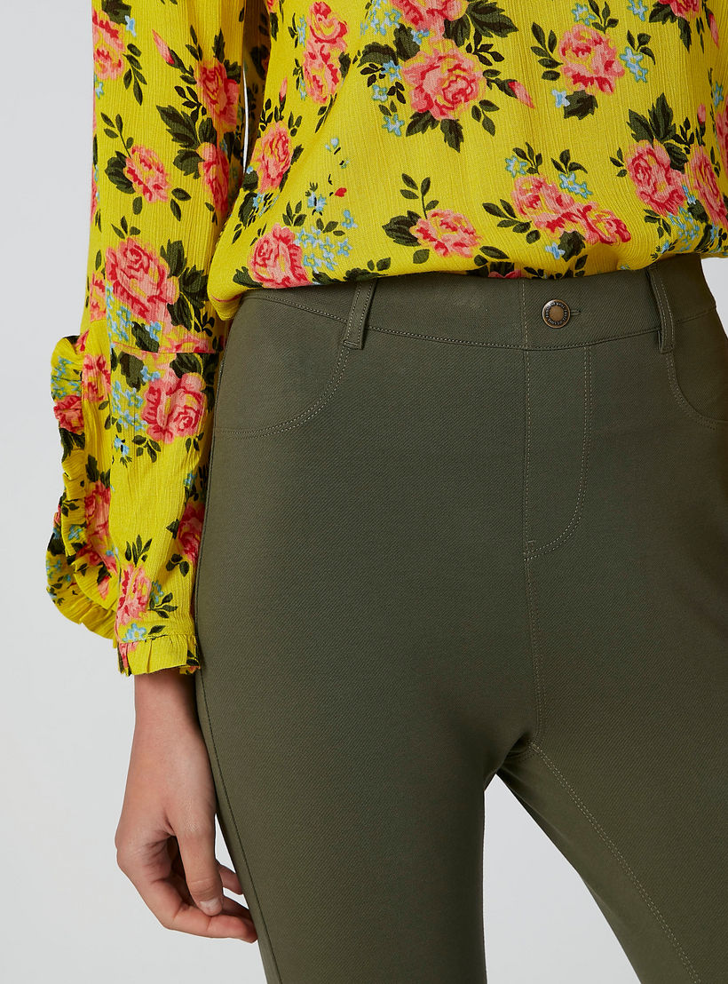 بنطال سادة بقصّة سليم وجيوب-women-clothing-bottoms-leggings-image-5