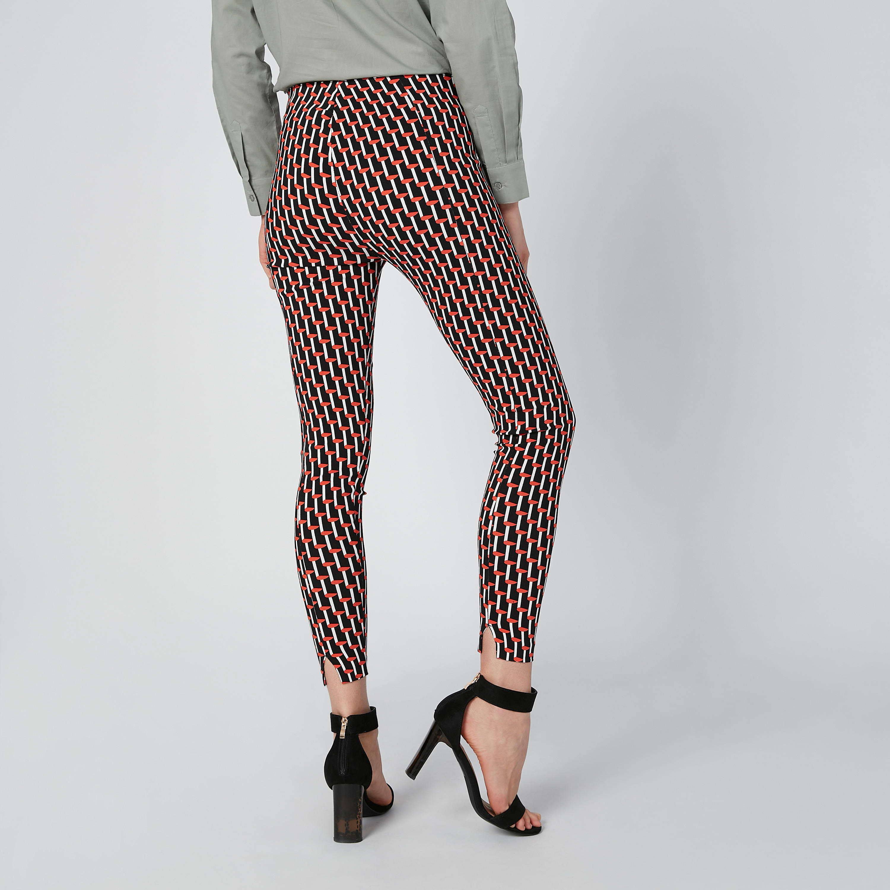 بنطال طويل بفتحة وطبعات-women-clothing-bottoms-leggings-image-2