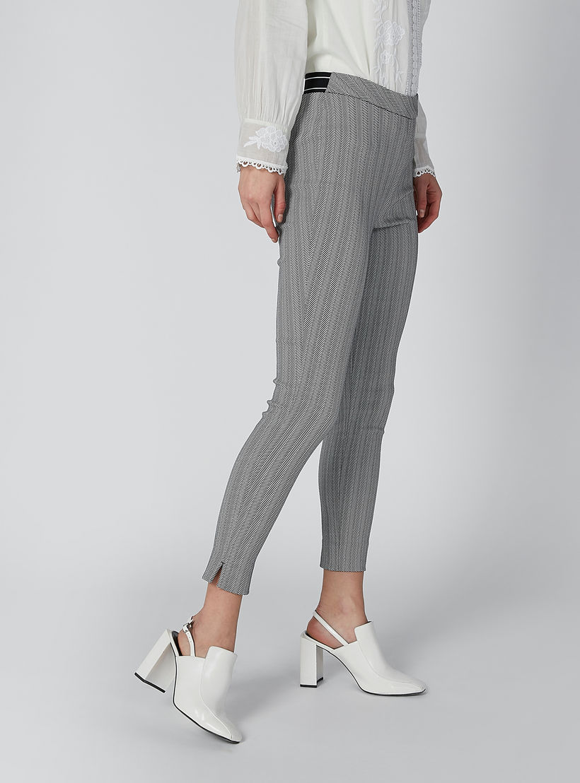 بنطال بخصر مطّاطي-women-clothing-bottoms-trousers-image-1