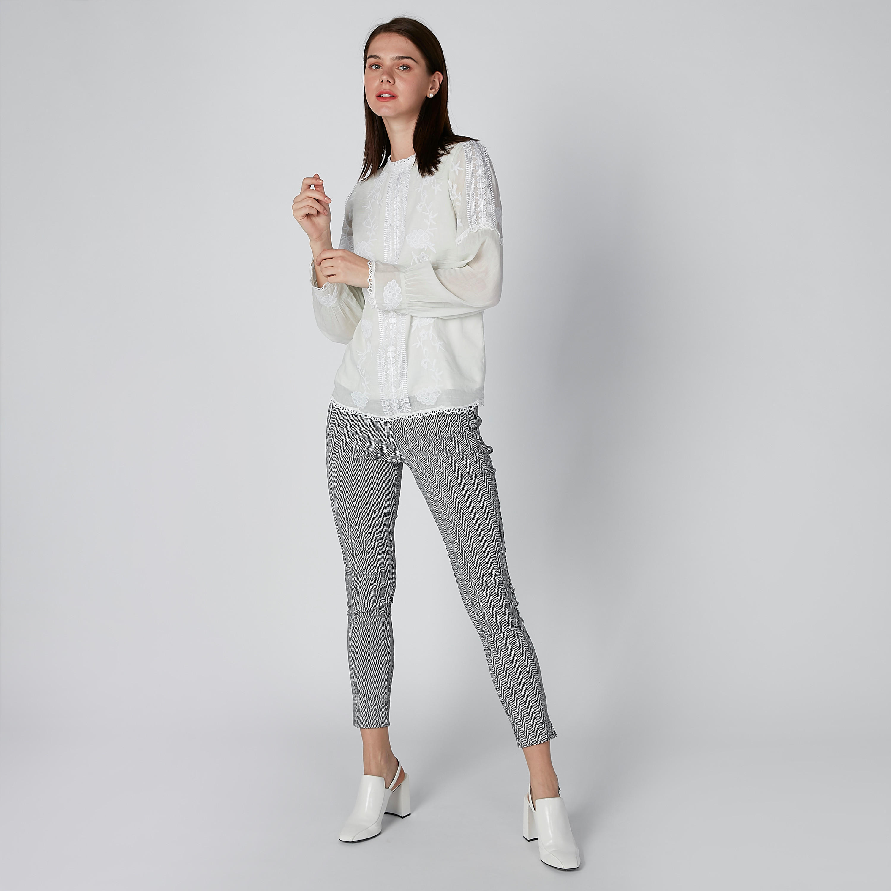 بنطال بخصر مطّاطي-women-clothing-bottoms-trousers-image-3