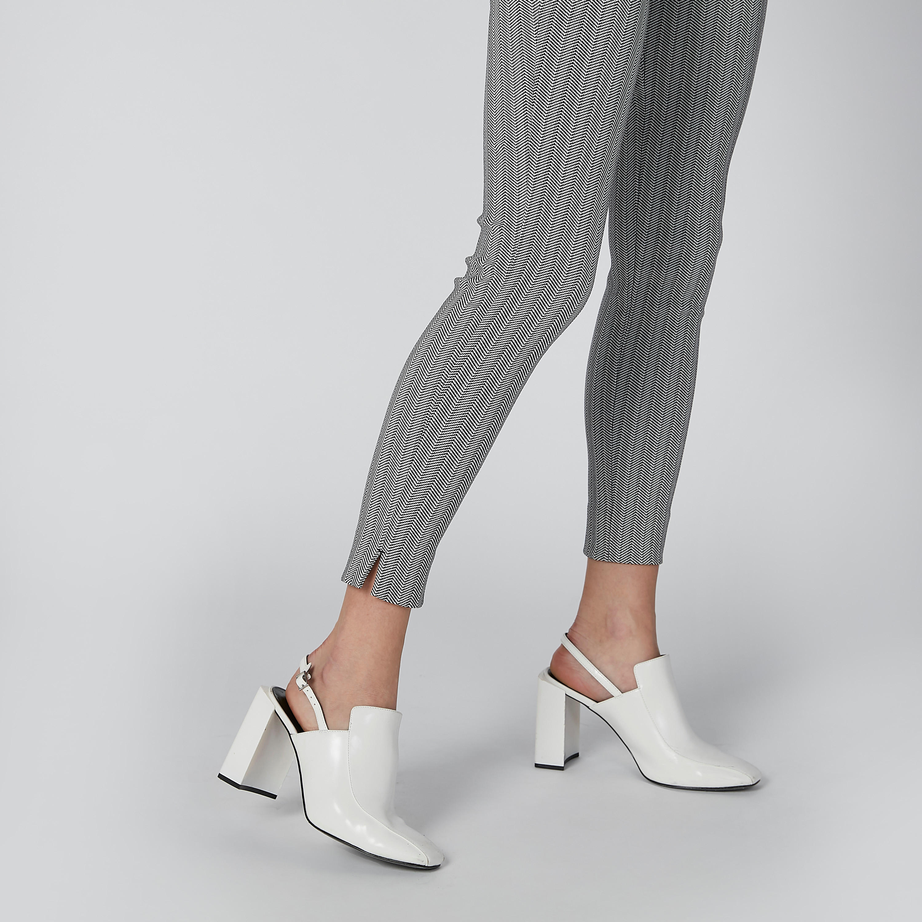 بنطال بخصر مطّاطي-women-clothing-bottoms-trousers-image-5