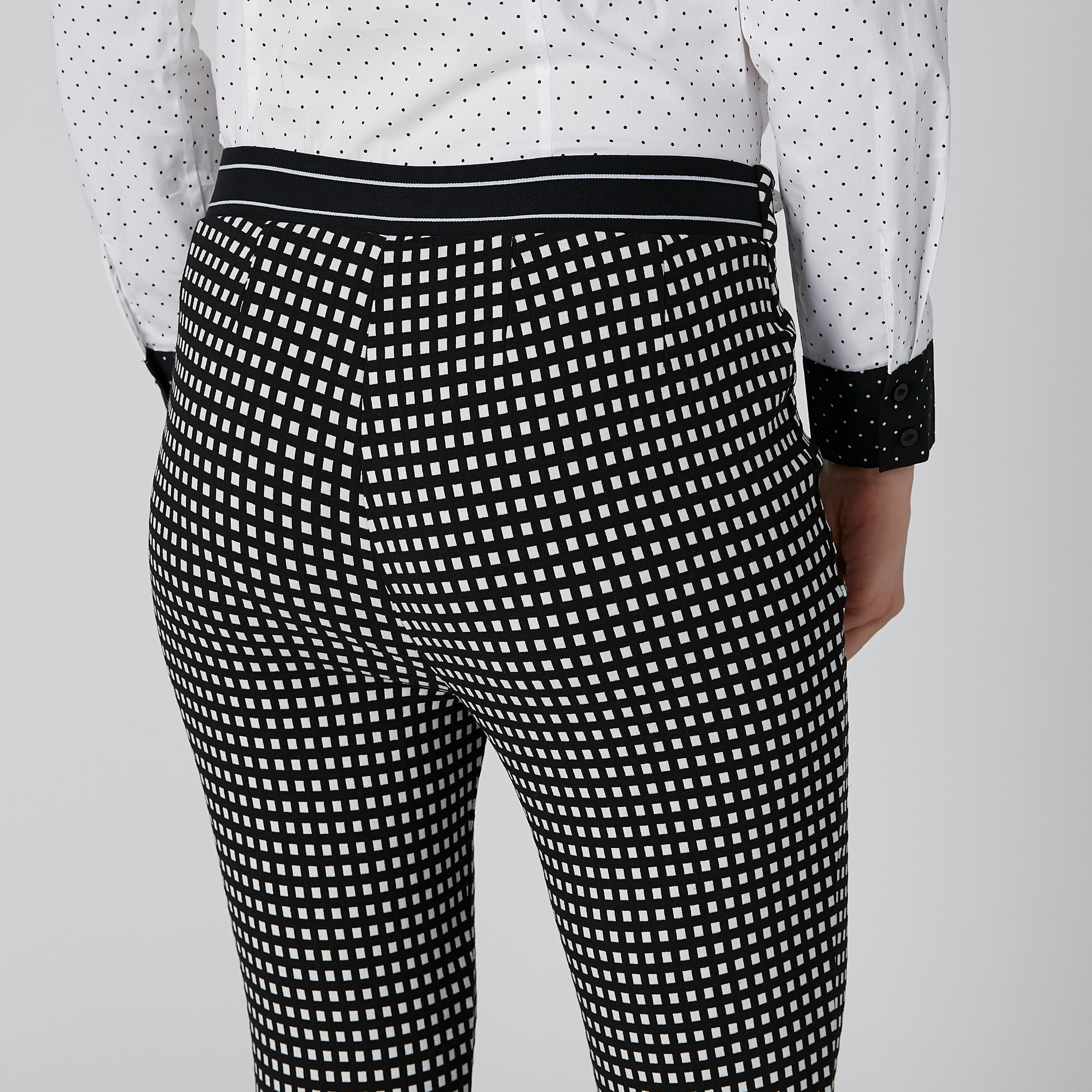 بنطال كاروهات بخصر مطاطي وفتحة-women-clothing-bottoms-leggings-image-4
