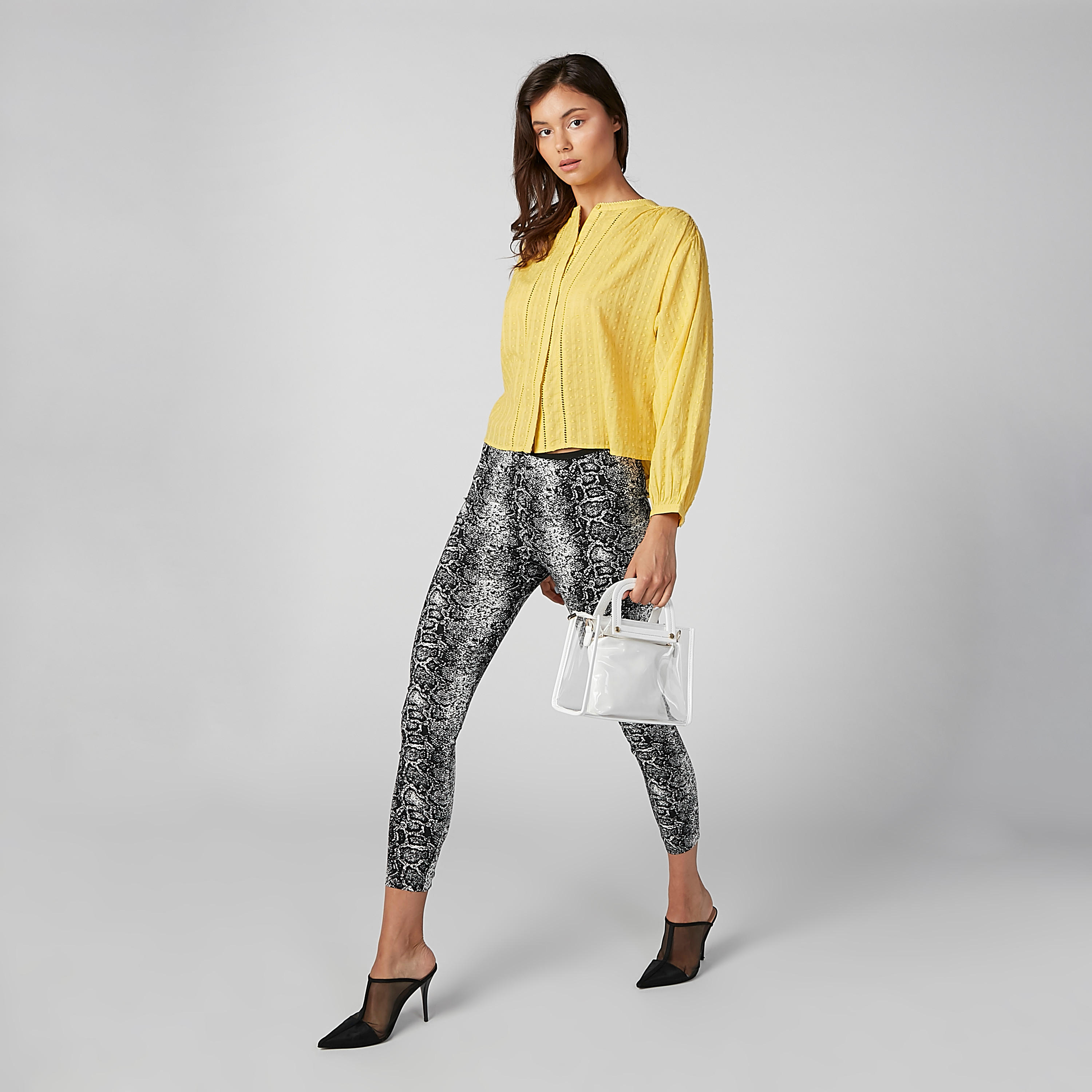 بنطال طويل بفتحة وطبعات حيوانات-women-clothing-bottoms-leggings-image-6