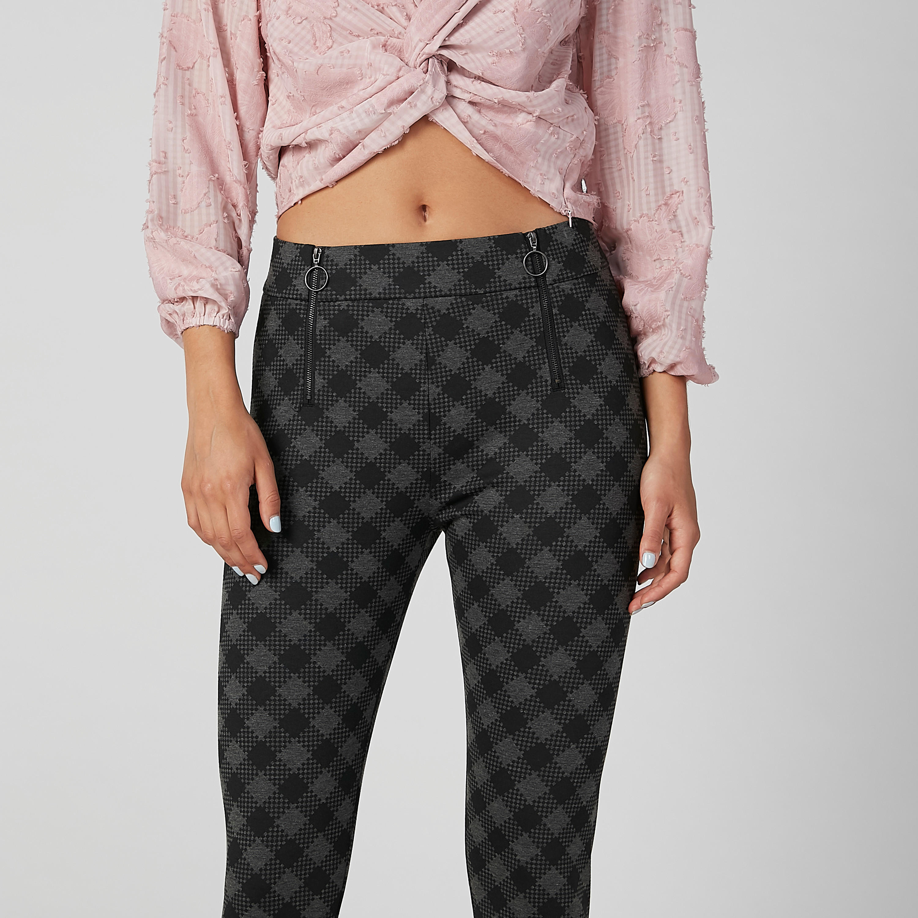 بنطال كاروهات سكيني بسحاب-women-clothing-bottoms-trousers-image-3