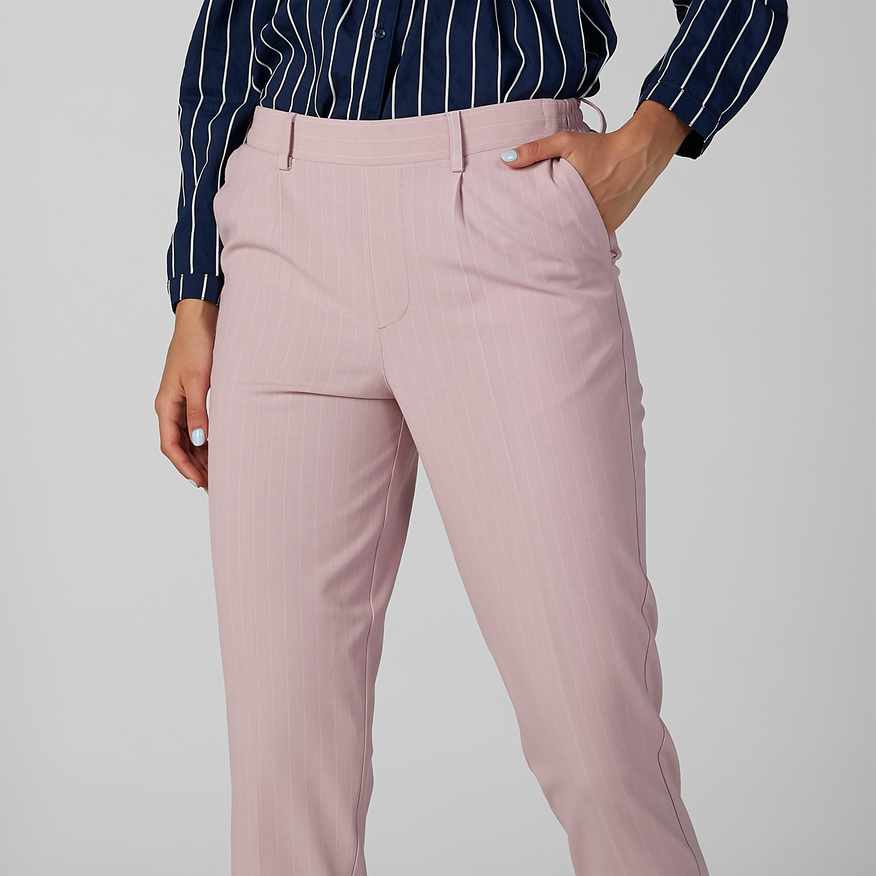 بنطال مقلّم بجيوب وعروات حزام-women-clothing-bottoms-trousers-image-3