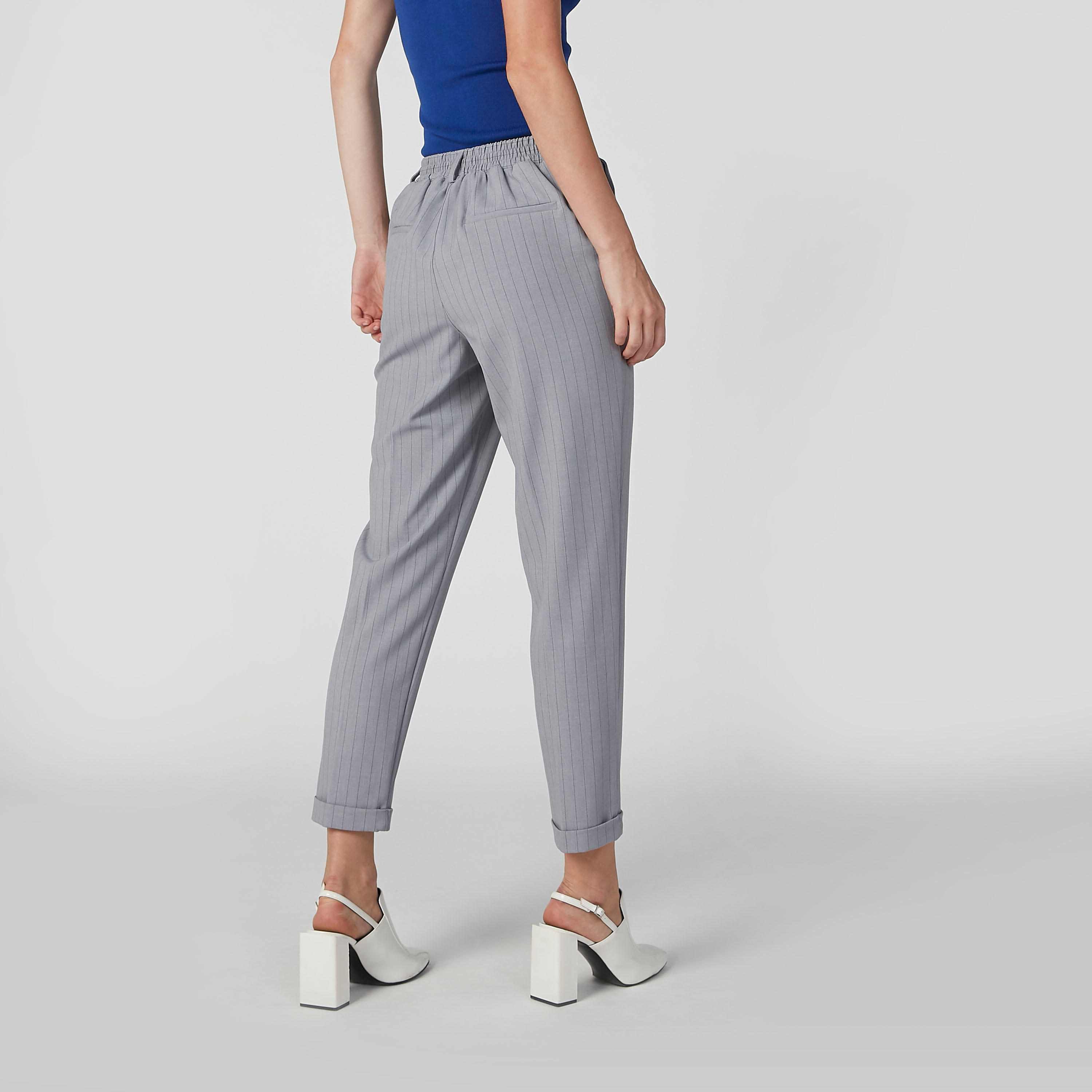 بنطال مقلّم بجيوب وعروات حزام-women-clothing-bottoms-trousers-image-2