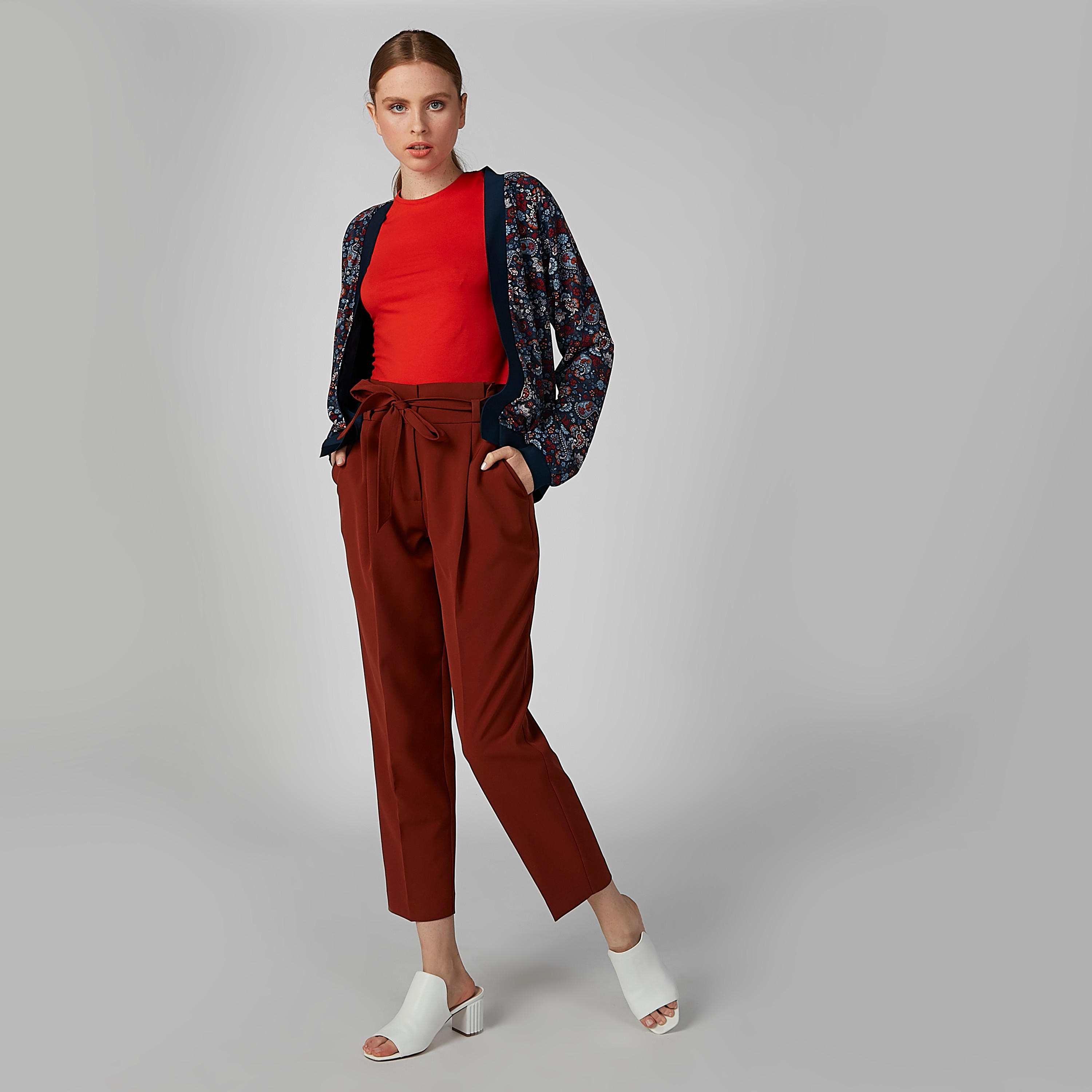 بنطال سادة بخصر بيبرباج وجيوب-women-clothing-bottoms-trousers-image-2
