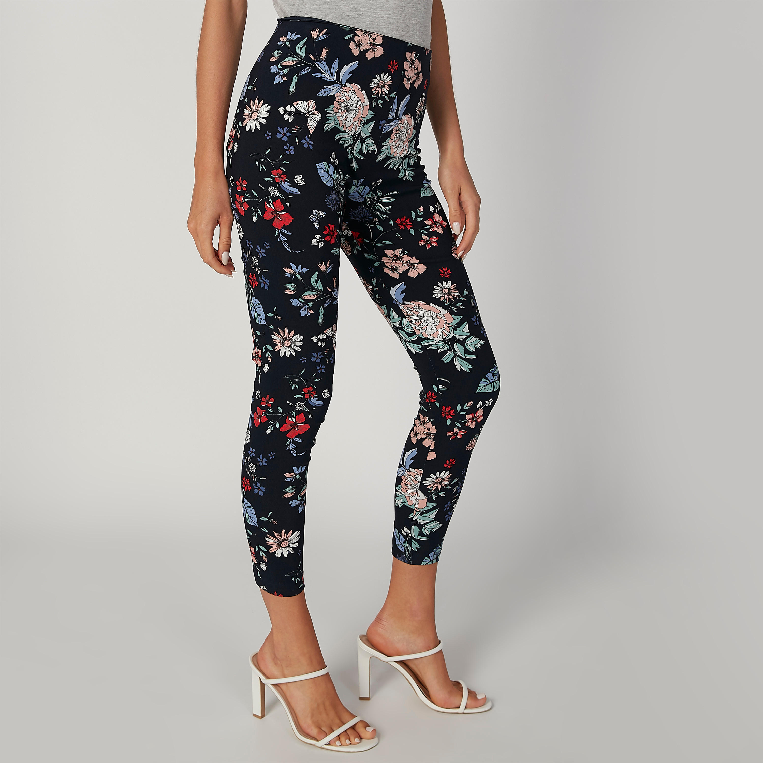 بنطلون ضيّق بخصر مطّاطي وفتحة وطبعات-women-clothing-bottoms-leggings-image-1