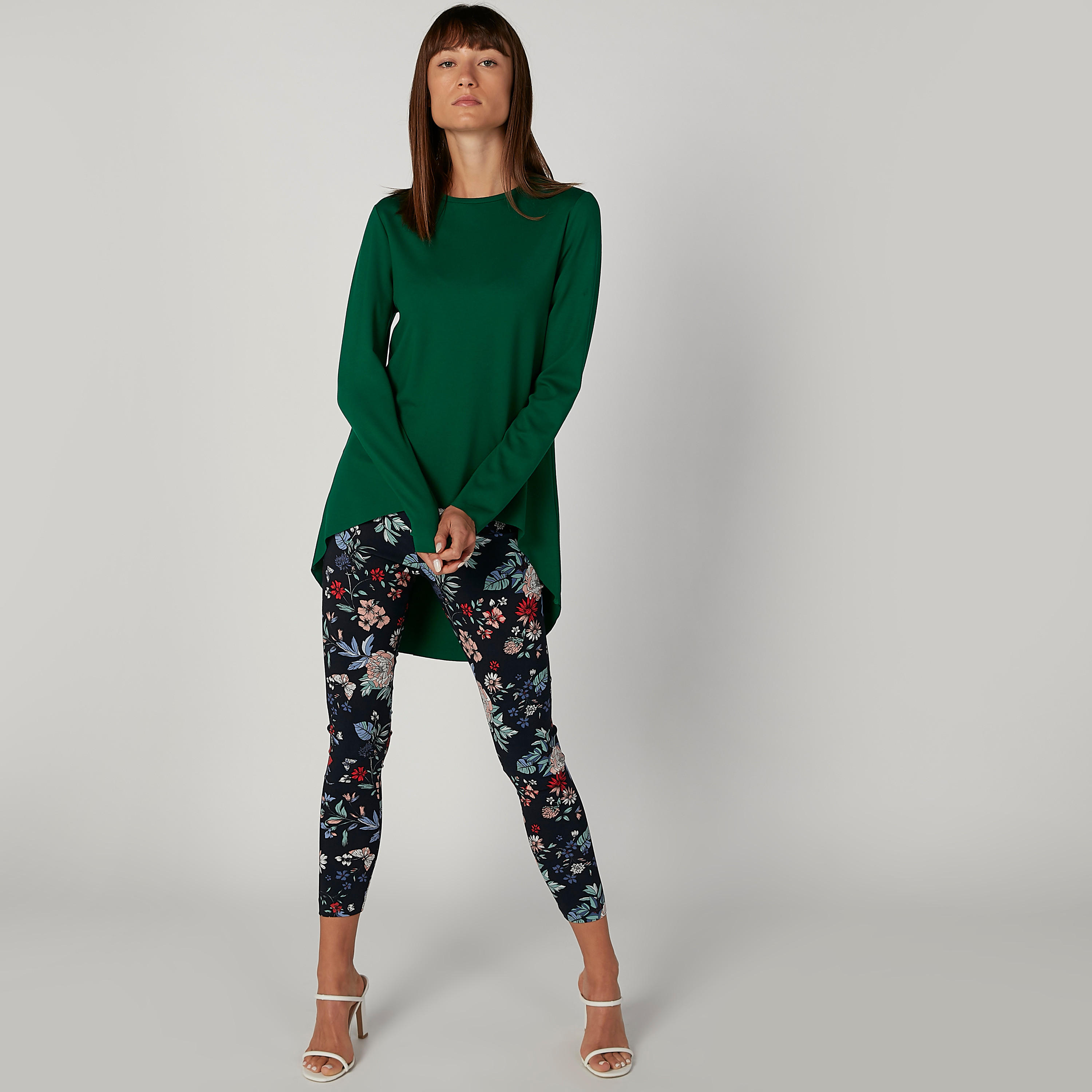 بنطلون ضيّق بخصر مطّاطي وفتحة وطبعات-women-clothing-bottoms-leggings-image-2