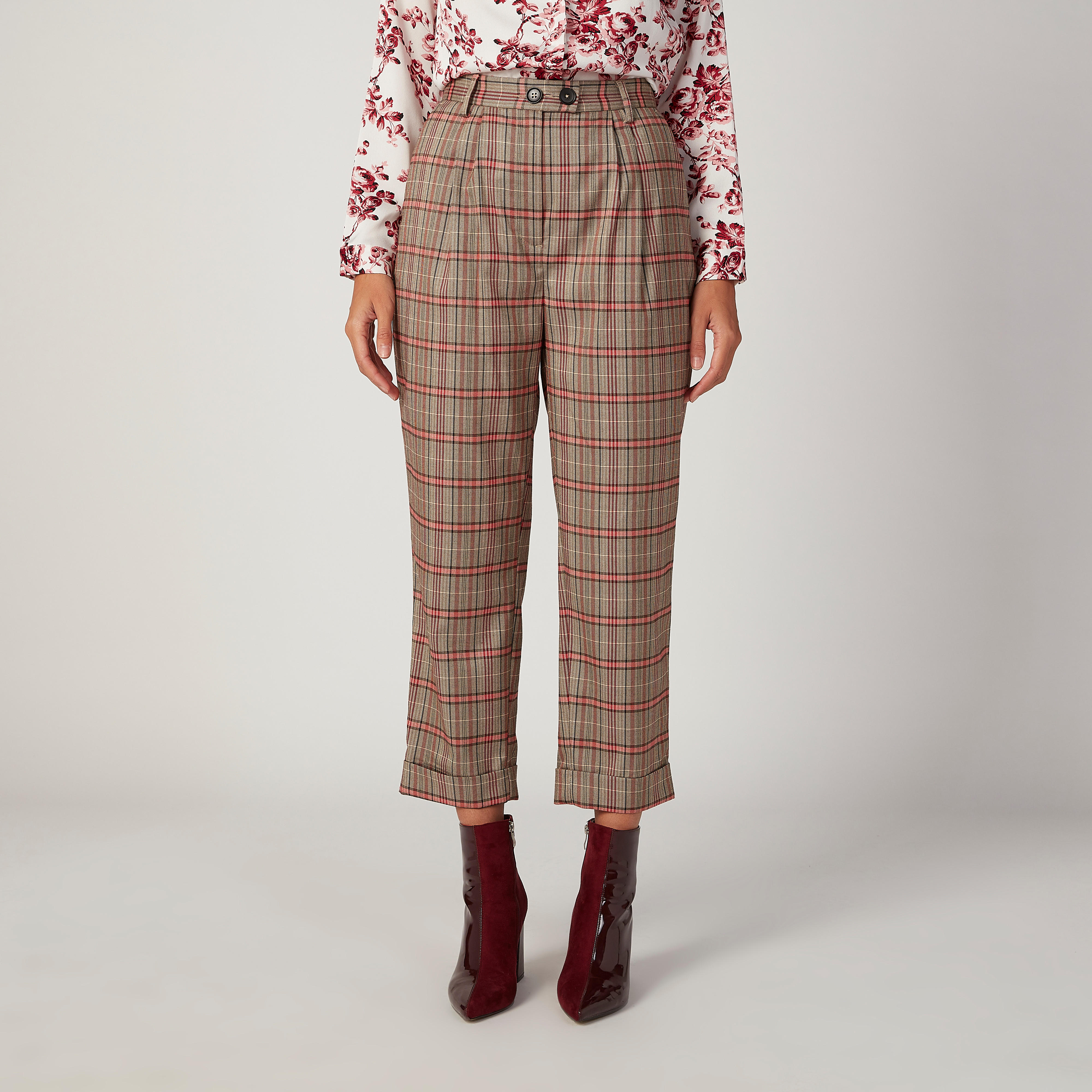 بنطلون كاروهات بخصر مطّاطي متوسّط الارتفاع وتفاصيل جيوب-women-clothing-bottoms-trousers-image-1