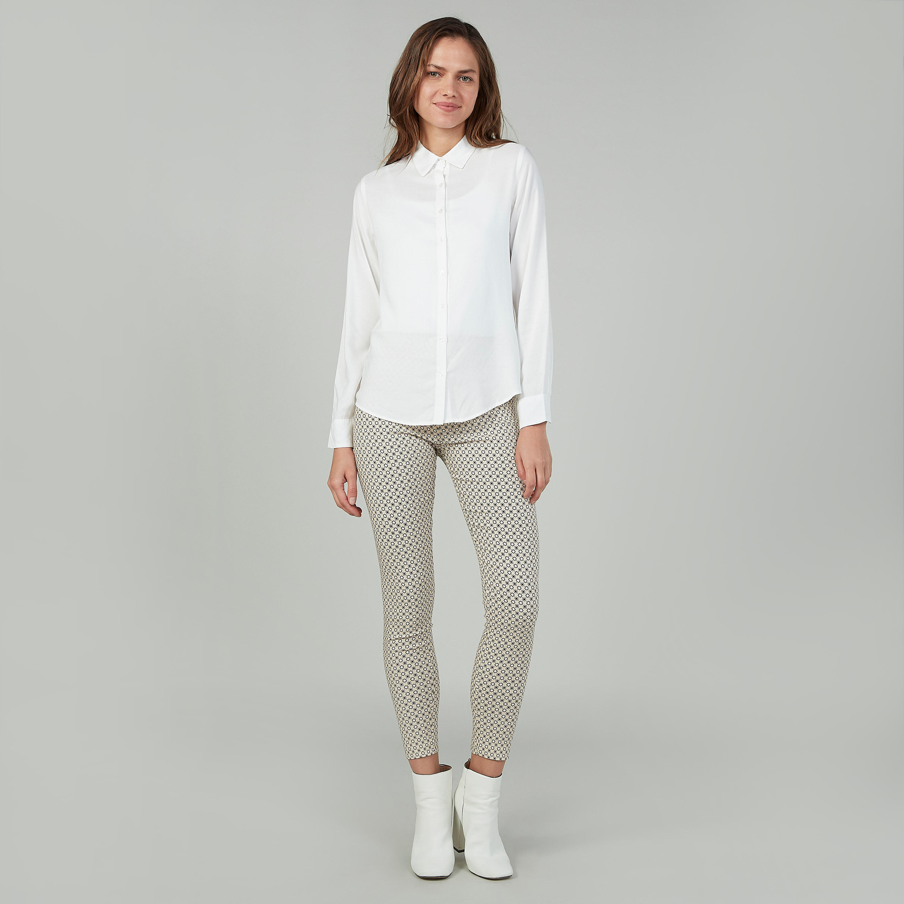 بنطلون سكيني سادة بخصر مطّاطي متوسط الارتفاع-women-clothing-bottoms-trousers-image-2