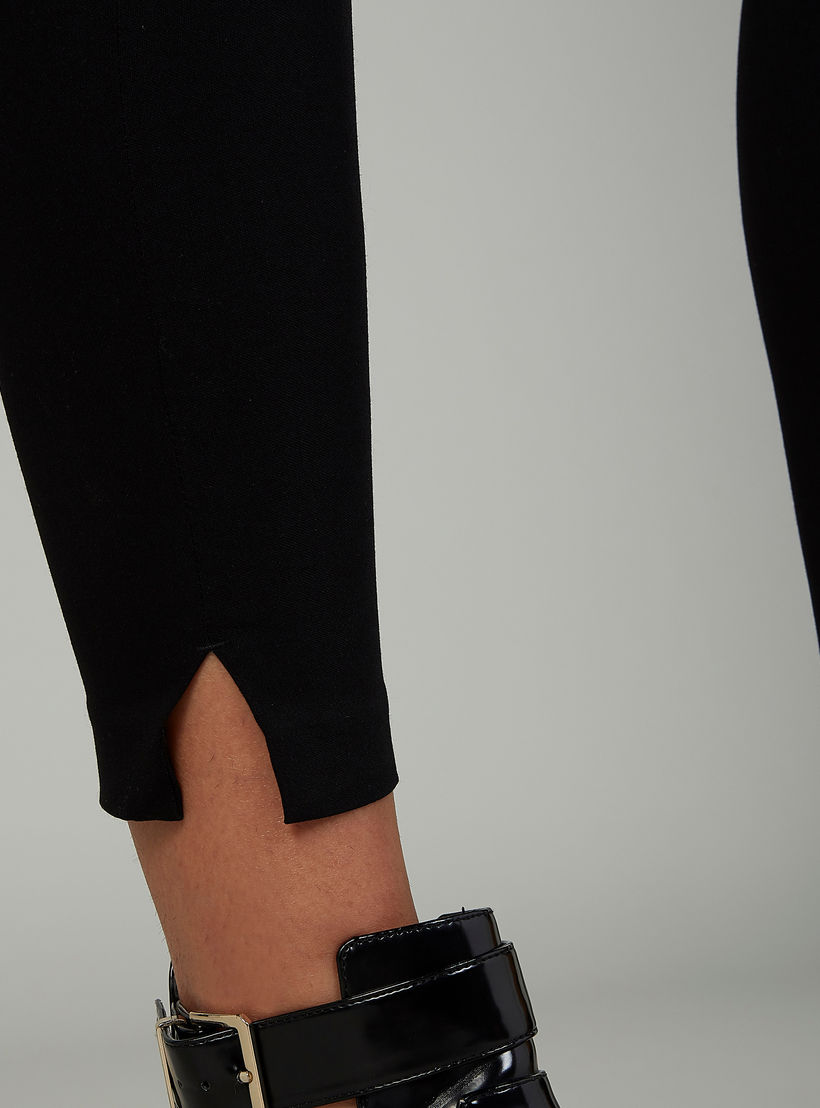بنطلون شينو سكيني سادة بخصر مطّاطي متوسط الارتفاع-women-clothing-bottoms-trousers-image-3