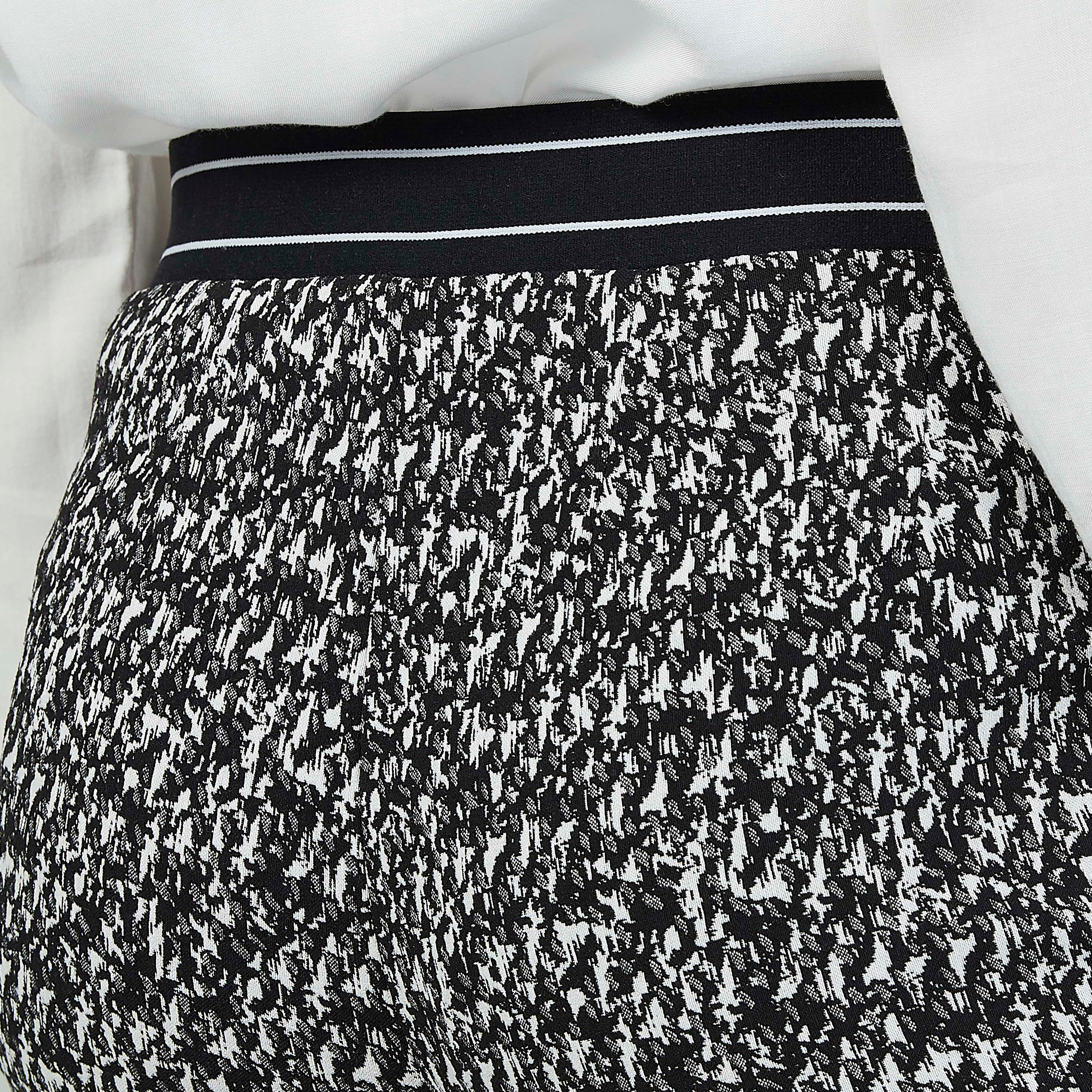 بنطلون سكيني بارز الملمس بخصر مطّاطي متوسط الارتفاع-women-clothing-bottoms-trousers-image-3