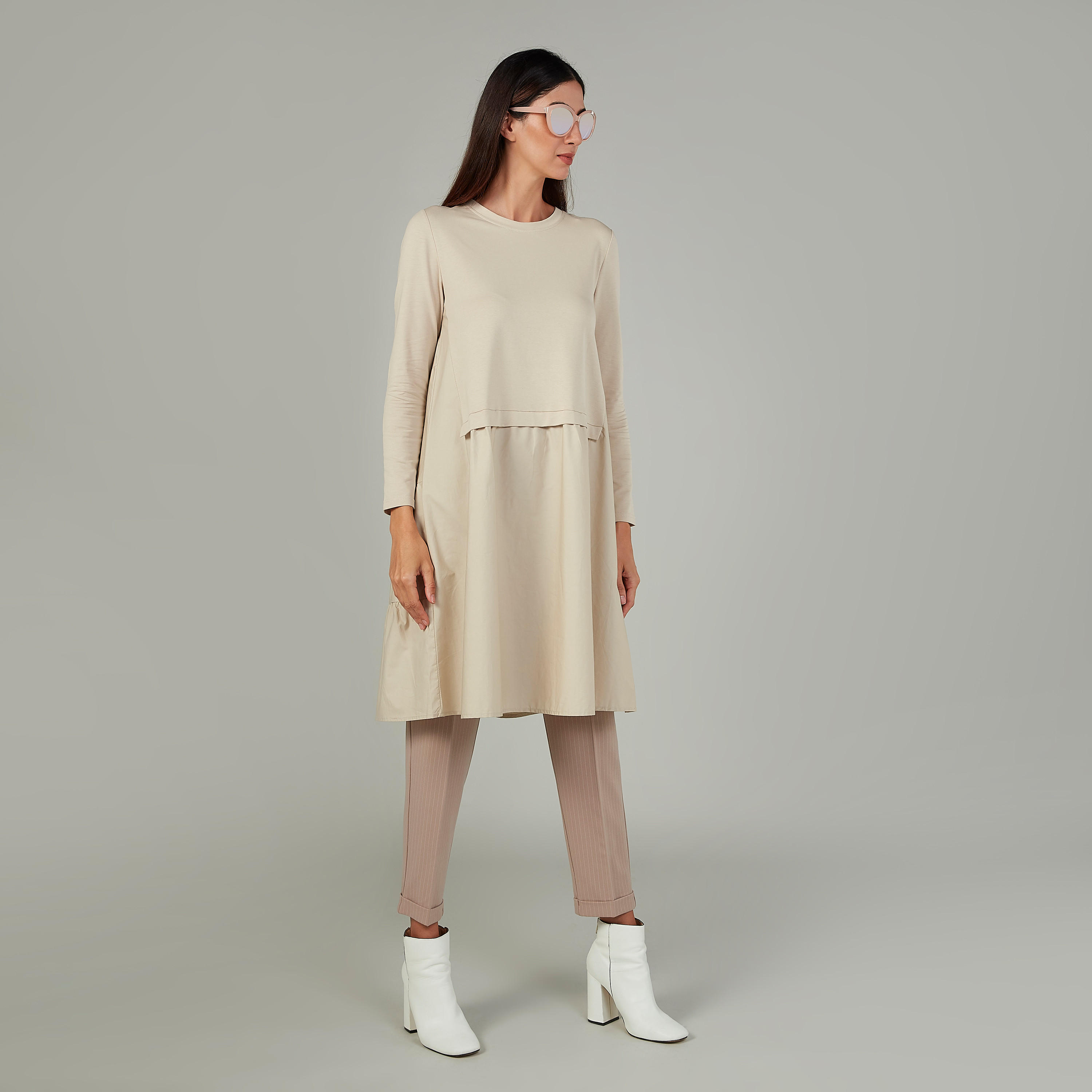 بنطلون مقلّم بجيوب وعروات حزام-women-clothing-bottoms-trousers-image-2
