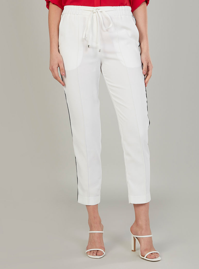 بنطلون سادة بخصر مطاطي متوسط الارتفاع وتفاصيل جيوب-women-clothing-bottoms-trousers-image-1