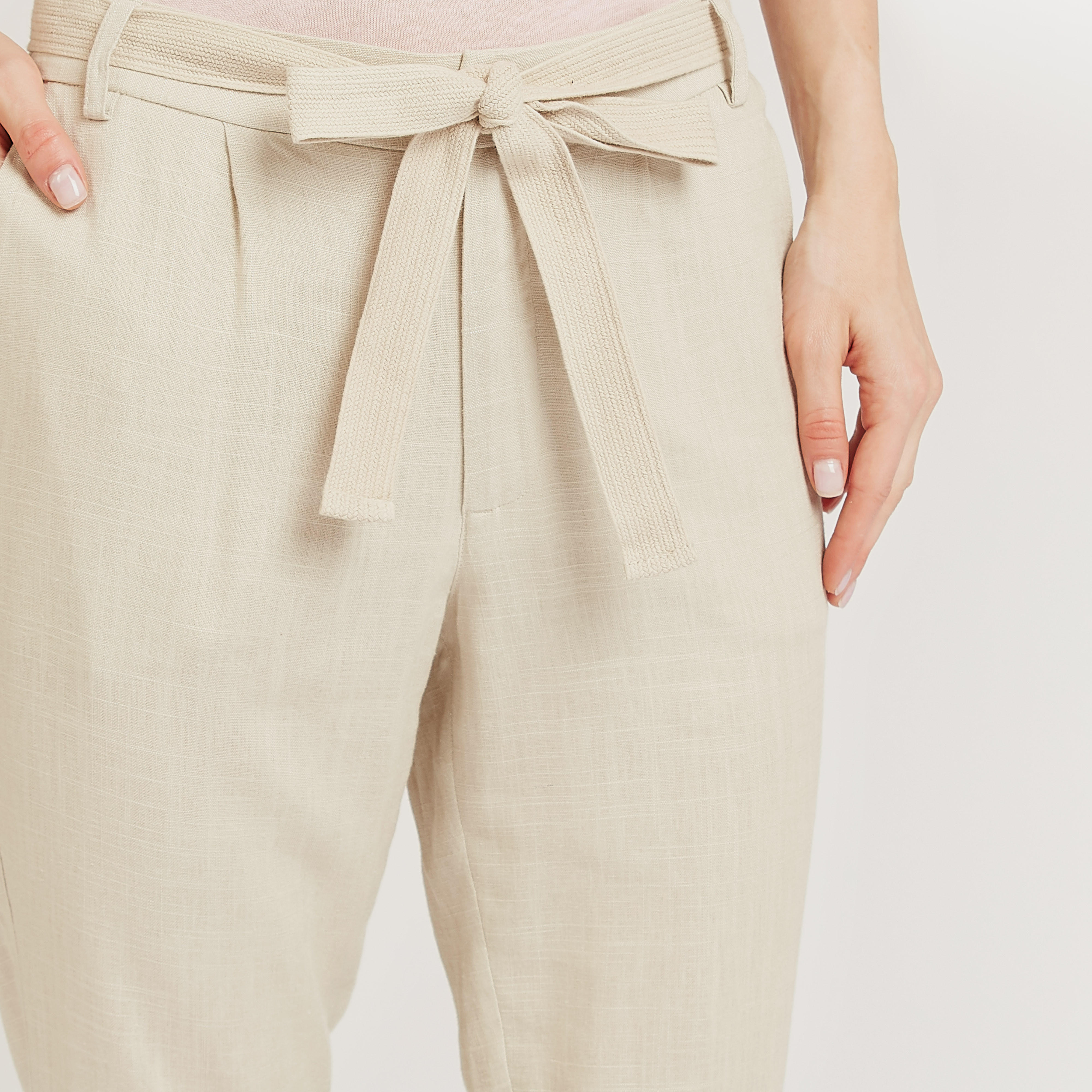 بنطلون بوي فريند سادة بخصر متوسط الارتفاع وجيوب وأربطة-women-clothing-bottoms-trousers-image-3