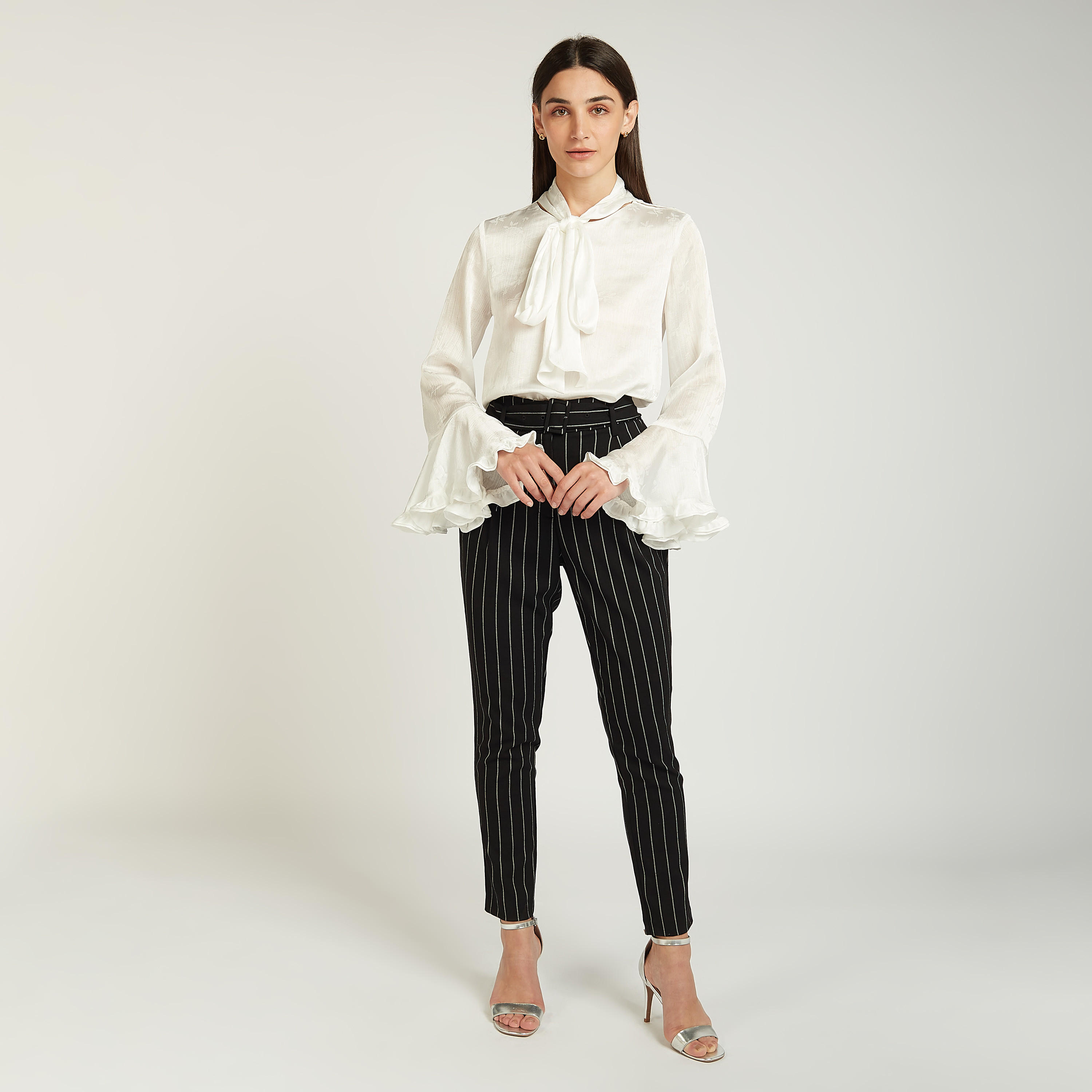 بنطلون سادة بخصر متوسط الارتفاع بحزام-women-clothing-bottoms-trousers-image-2