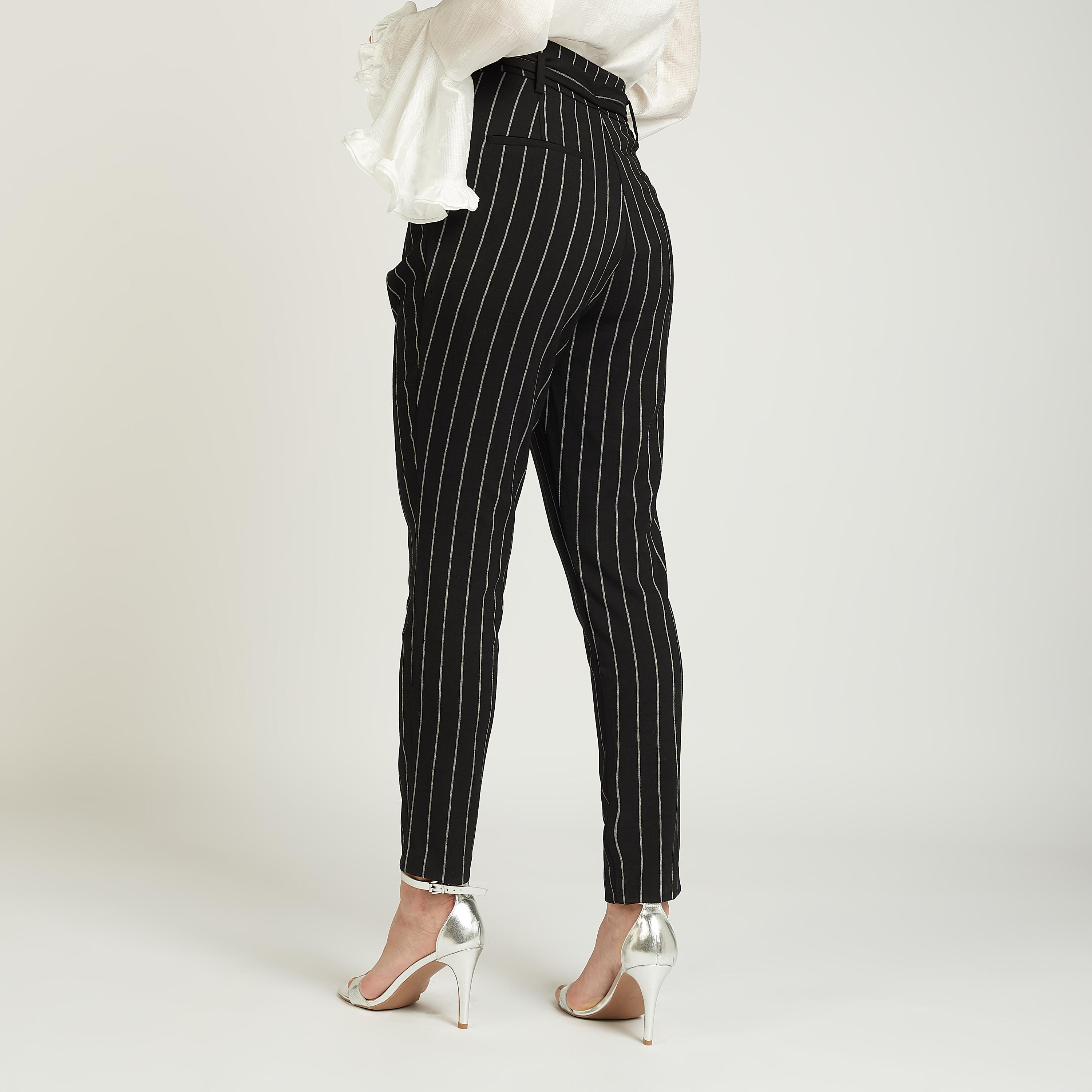 بنطلون سادة بخصر متوسط الارتفاع بحزام-women-clothing-bottoms-trousers-image-4