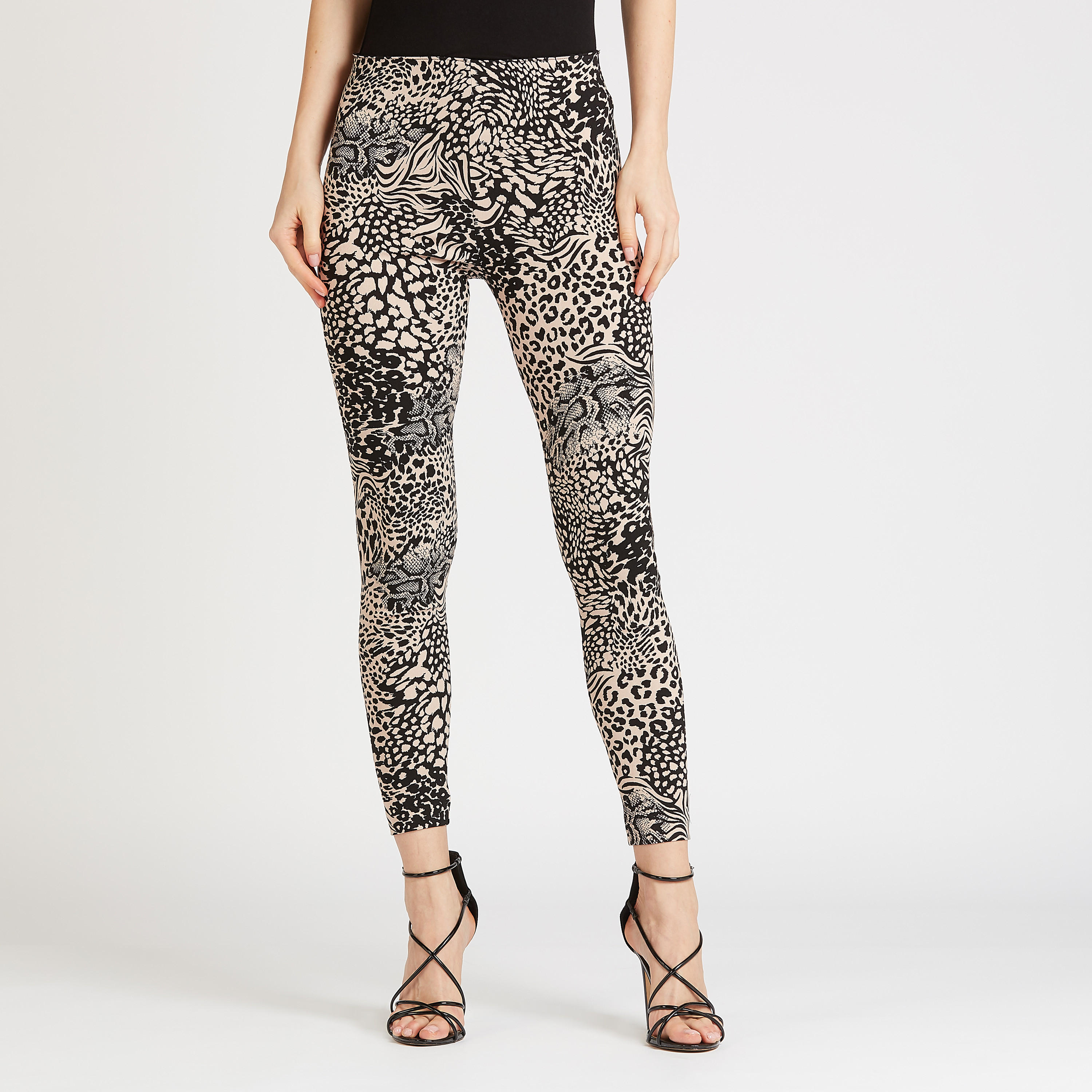 بنطلون تريقنز بخصر مطّاطي وطبعات-women-clothing-bottoms-trousers-image-1