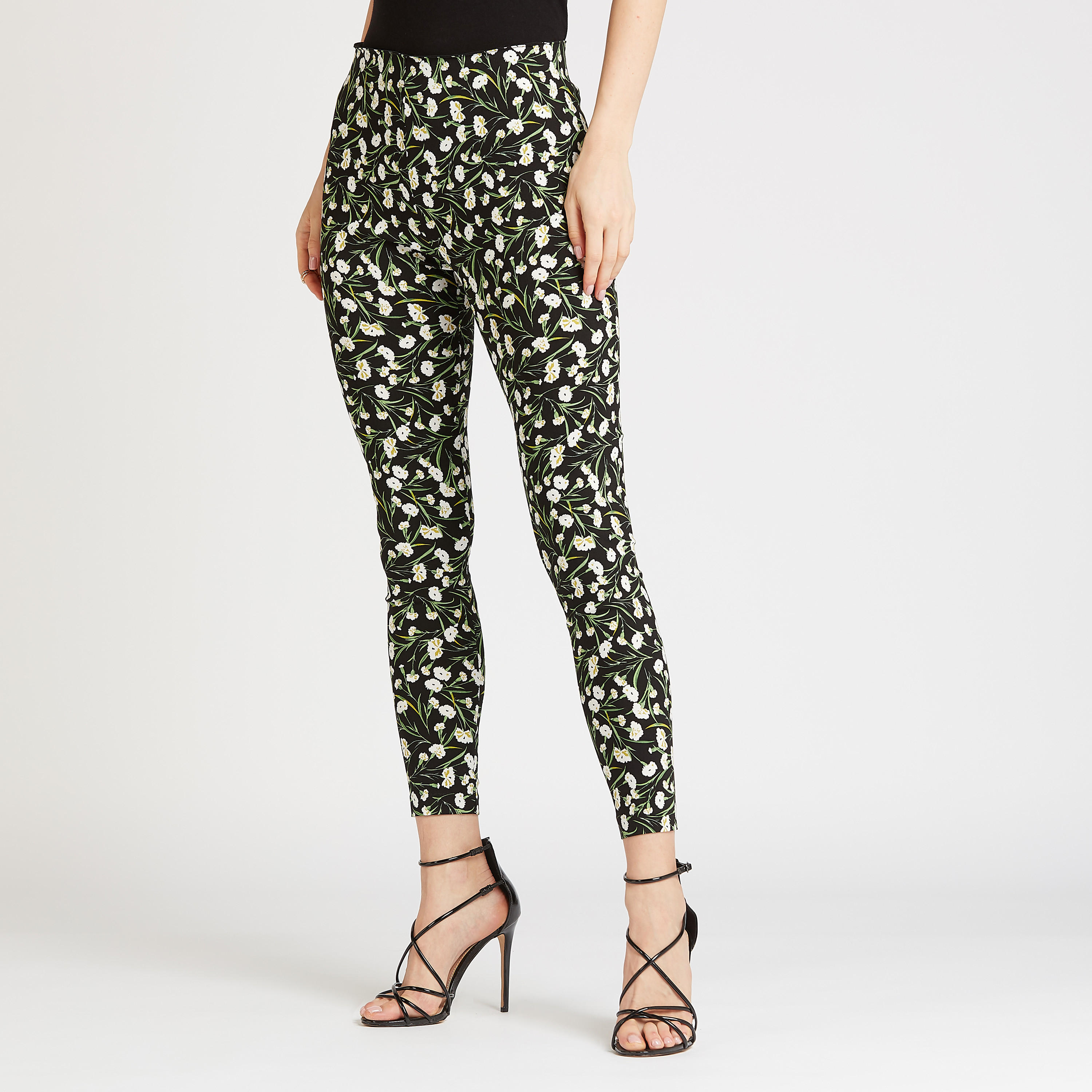 بنطلون تريقنز بخصر مطّاطي وطبعات-women-clothing-bottoms-trousers-image-1