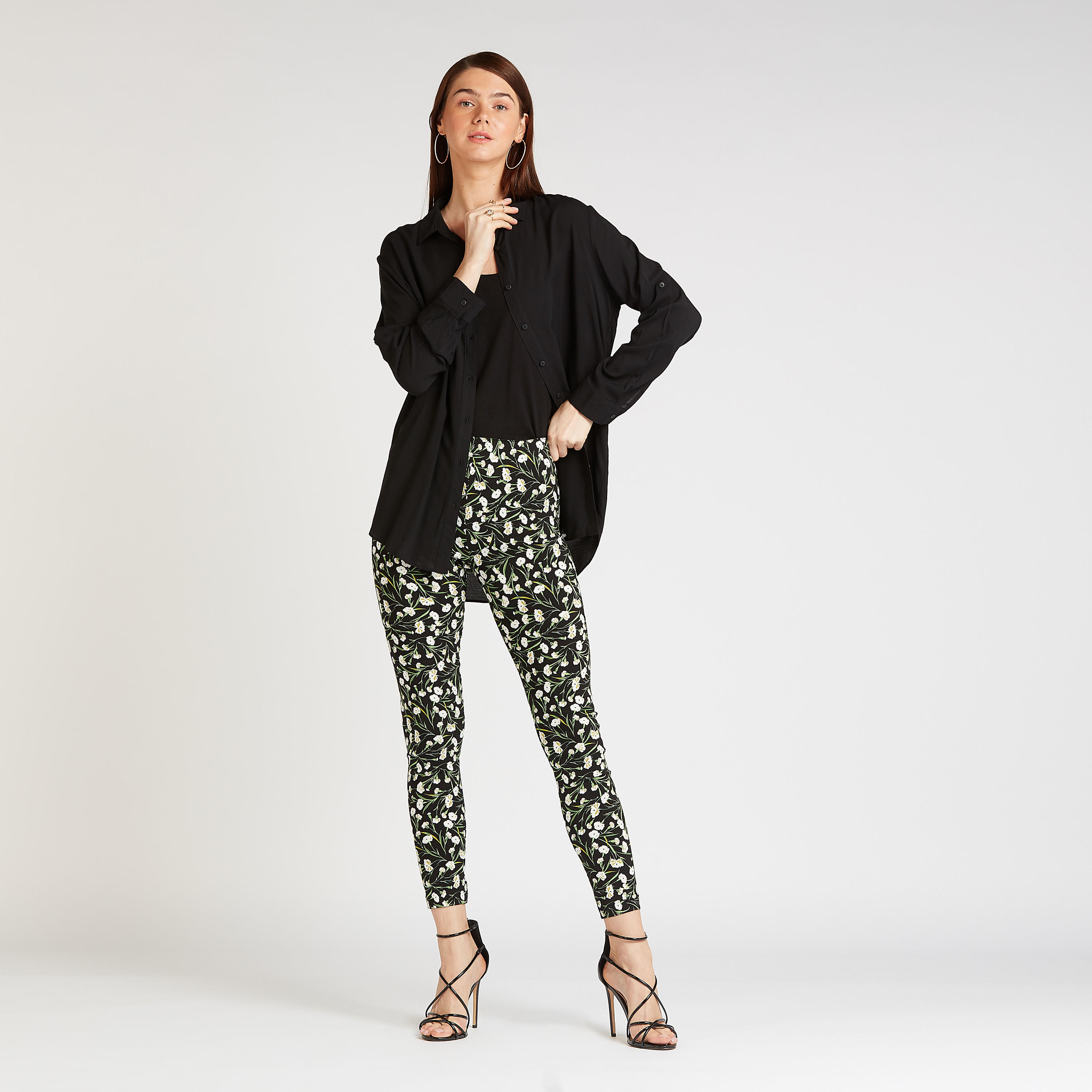 بنطلون تريقنز بخصر مطّاطي وطبعات-women-clothing-bottoms-trousers-image-2