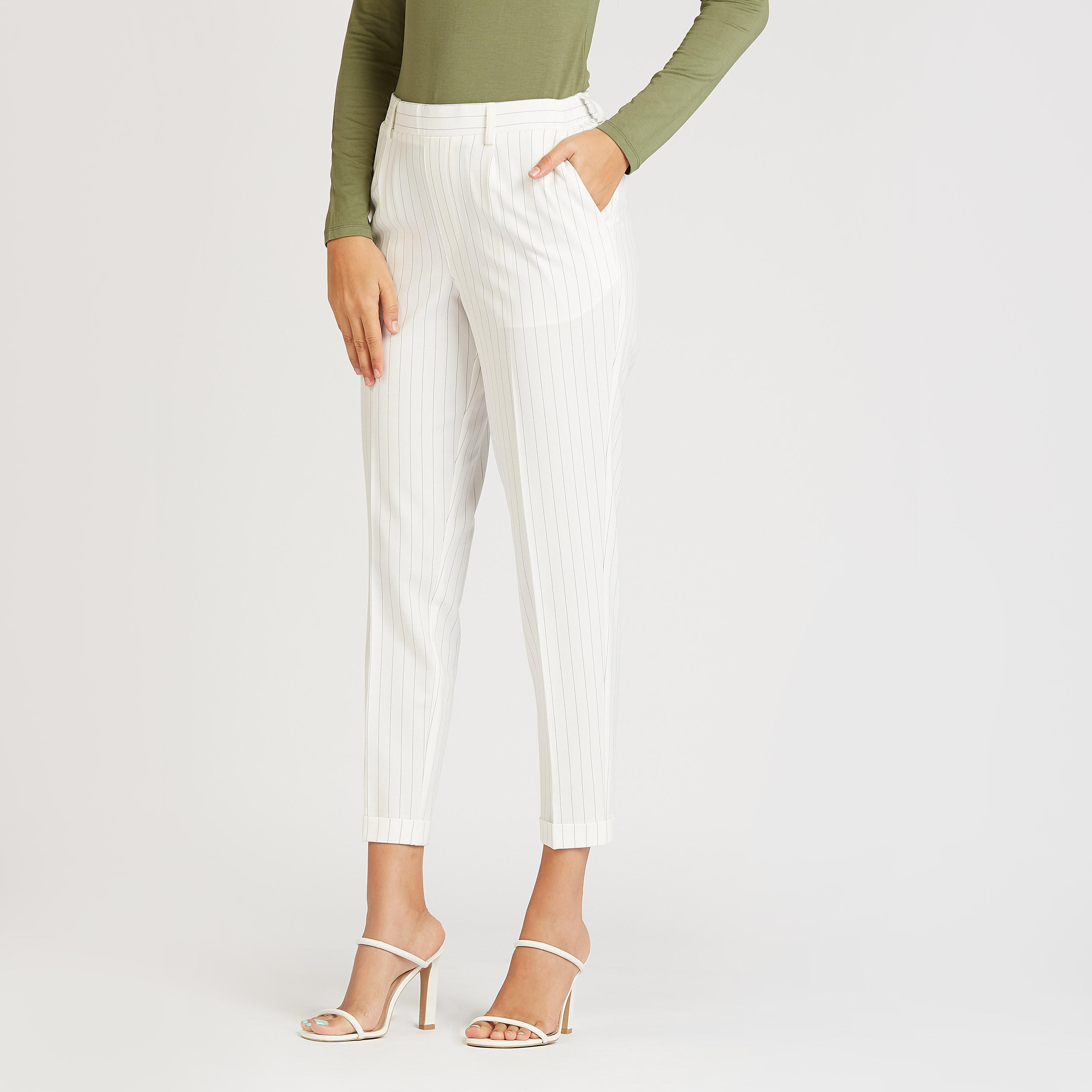 بنطلون مخطط بخصر مرن وحلقات حزام-women-clothing-bottoms-trousers-image-1