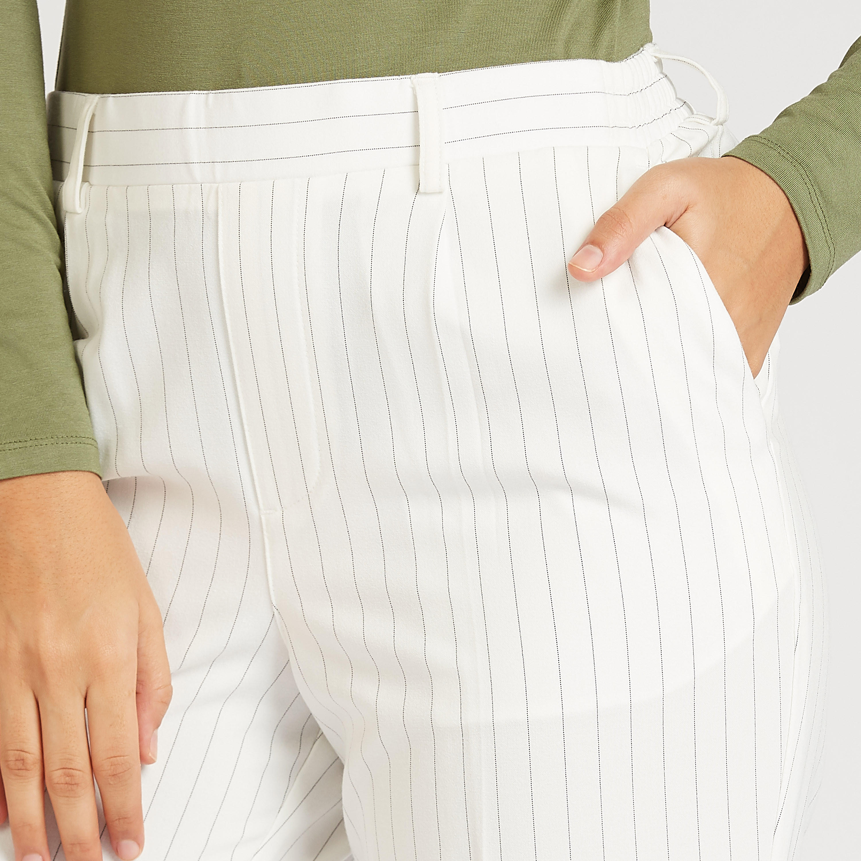 بنطلون مخطط بخصر مرن وحلقات حزام-women-clothing-bottoms-trousers-image-3