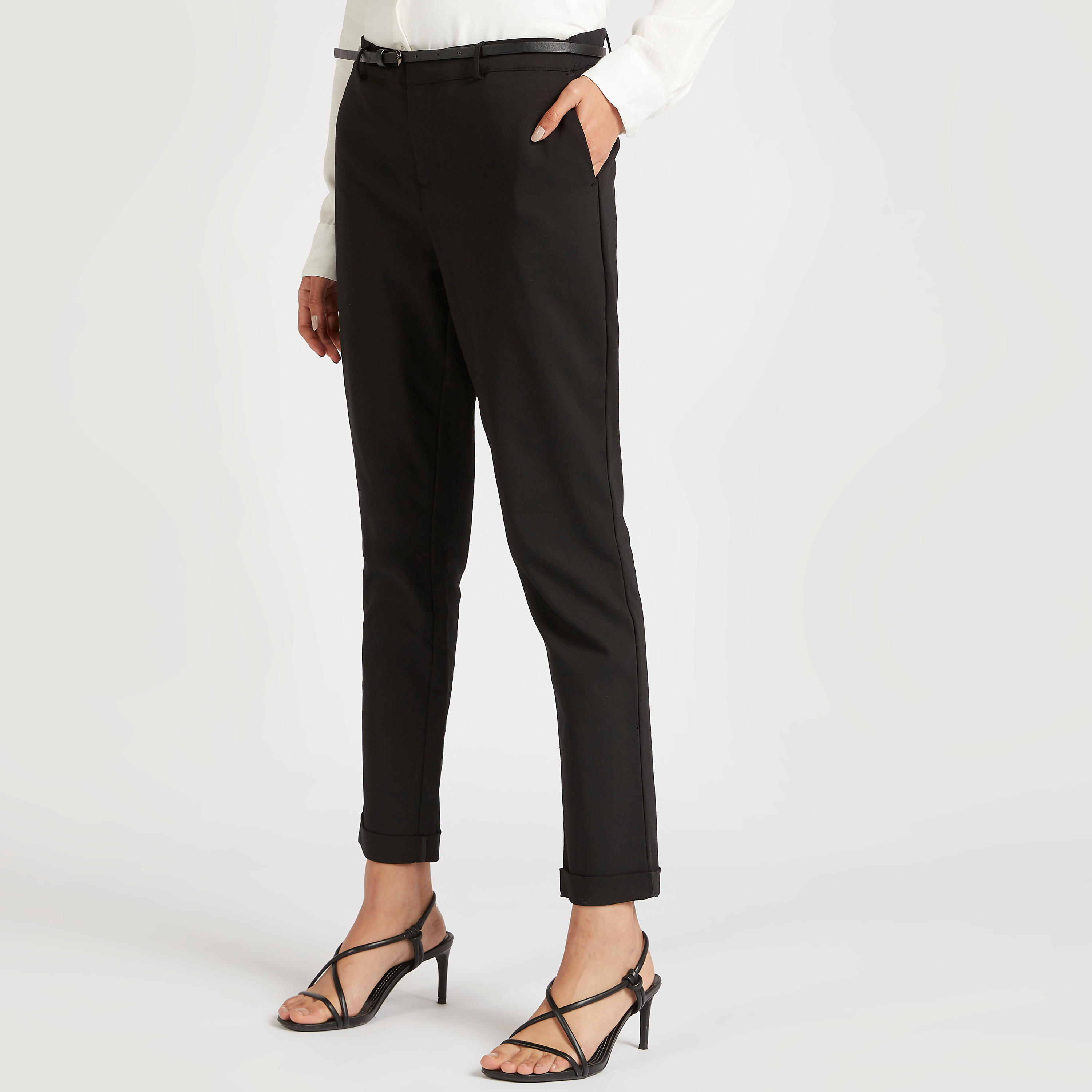 بنطلون سادة بخصر متوسّط الارتفاع مع جيوب-women-clothing-bottoms-trousers-image-1