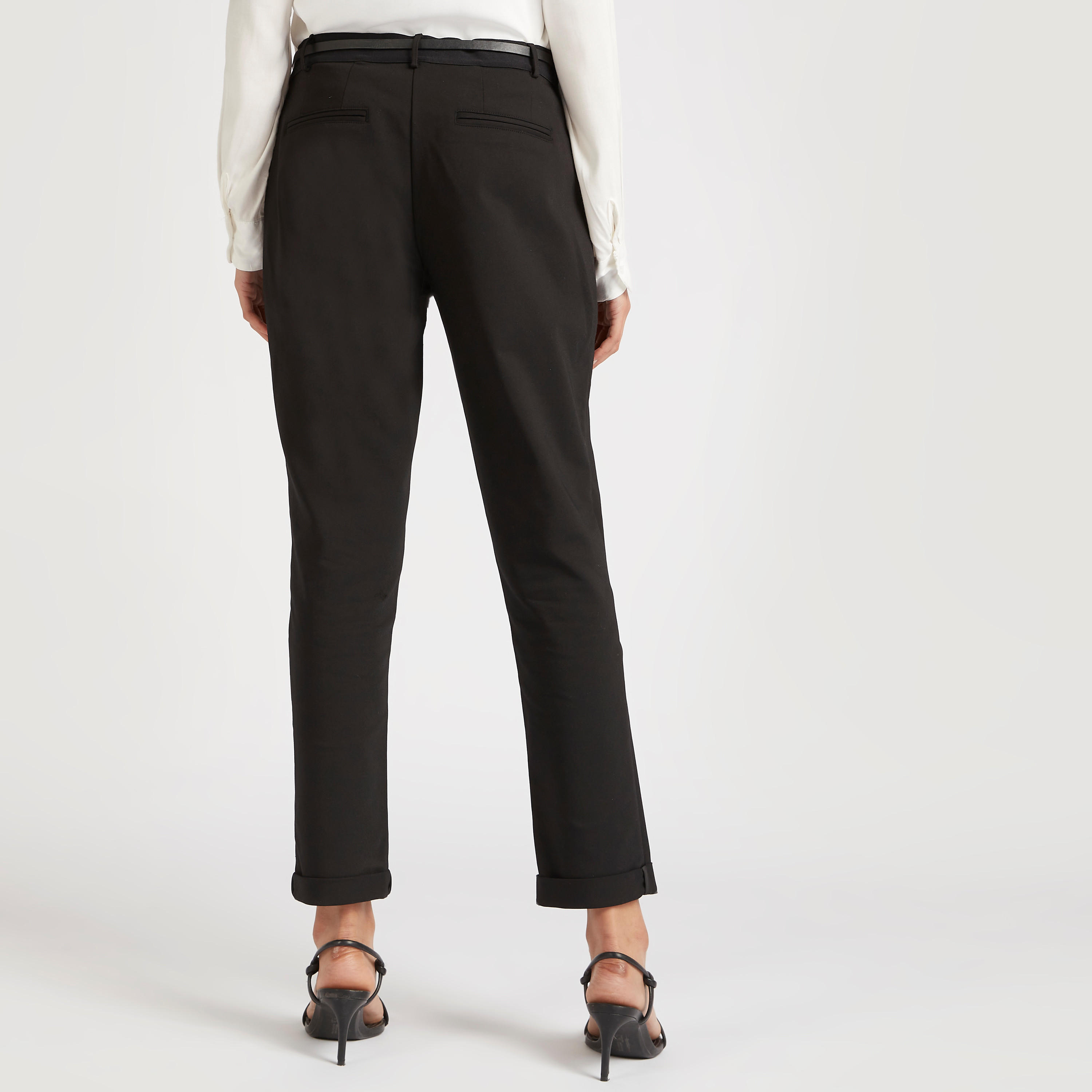 بنطلون سادة بخصر متوسّط الارتفاع مع جيوب-women-clothing-bottoms-trousers-image-4