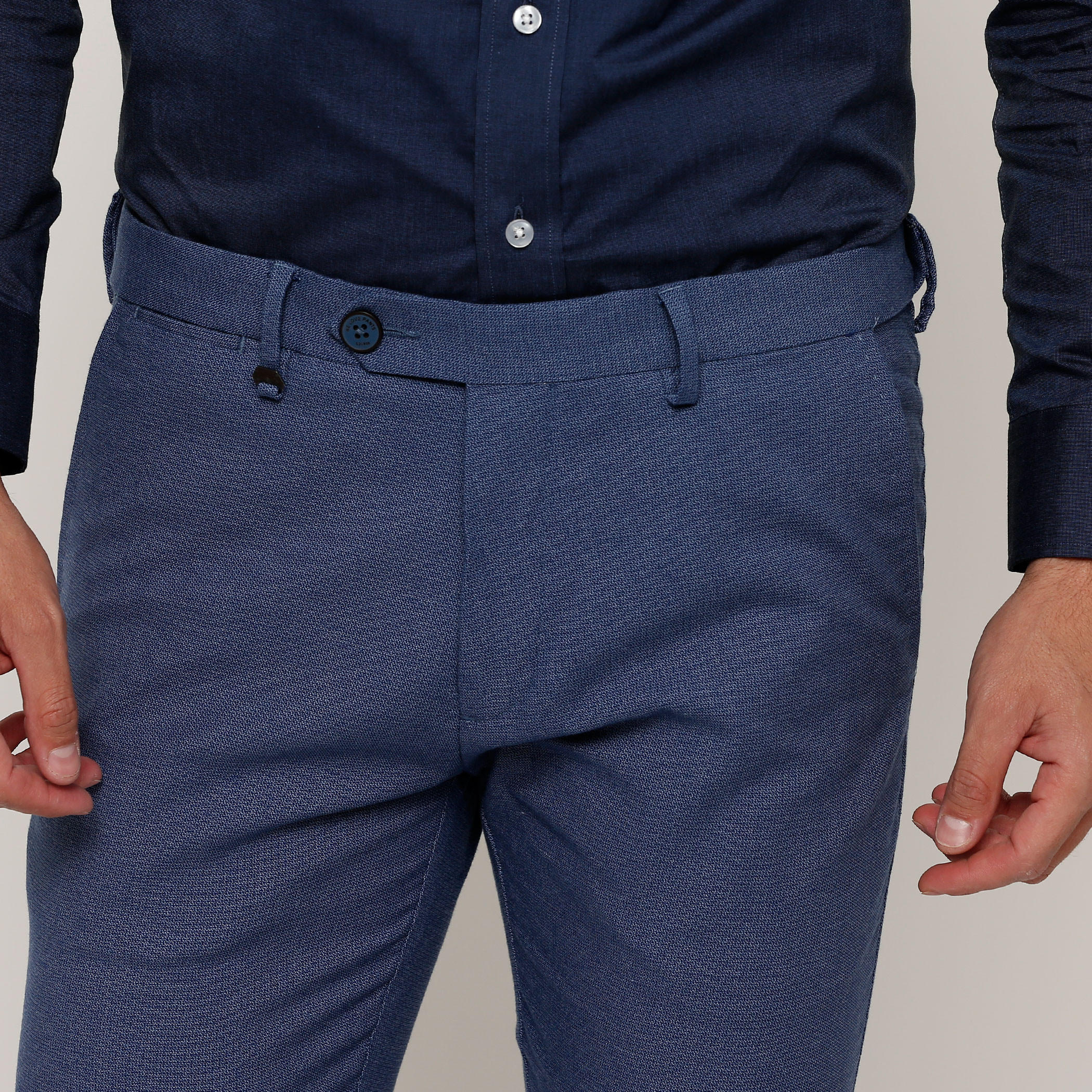 بنطال بأزرار وجيوب-men-clothing-bottoms-trousersandchinos-trousers-image-4